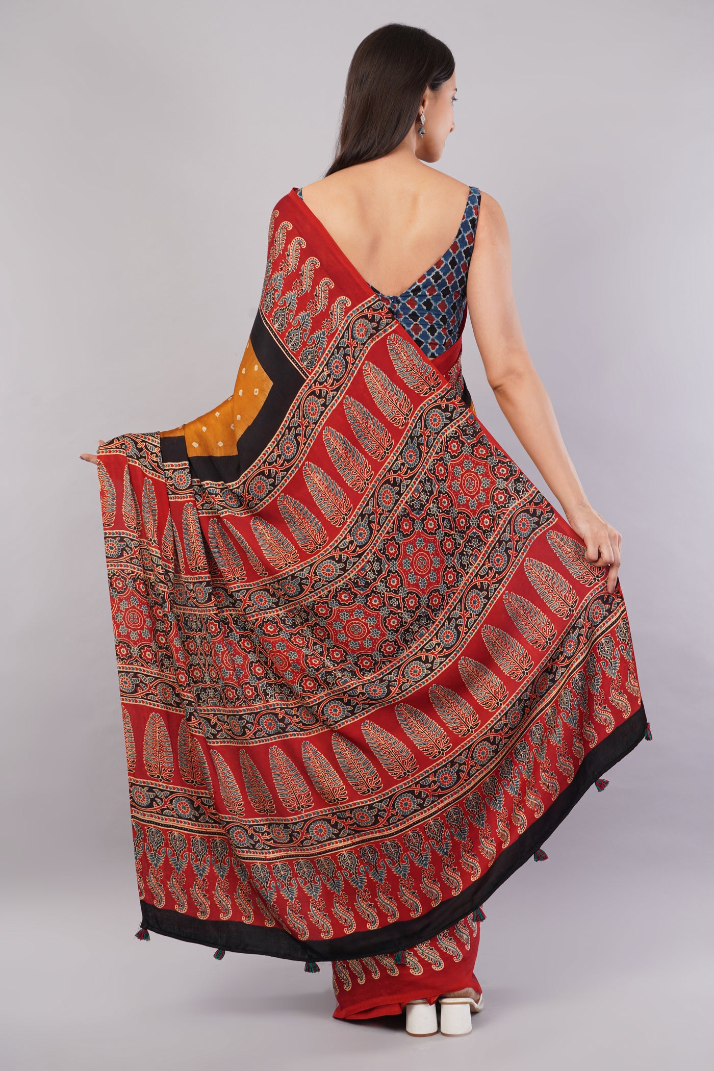 LALIMA:HANDMADE AJRAKH BANDHEJ MODAL SILK SAREE