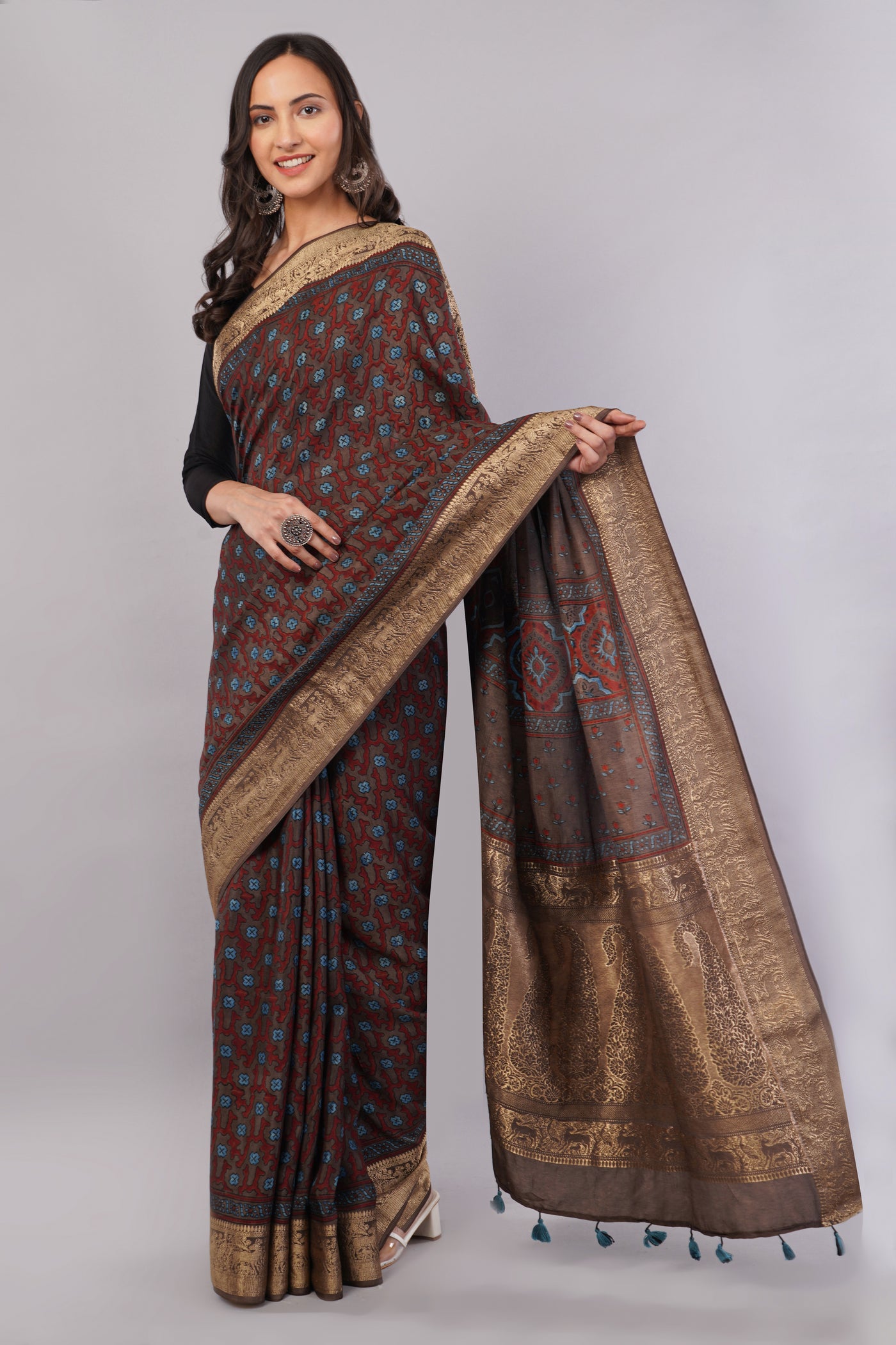 RIDHIMA:HANDBLOCK AJRAKH PREMIUM DOLA SILK SAREE WITH MEENAKARI PALLU