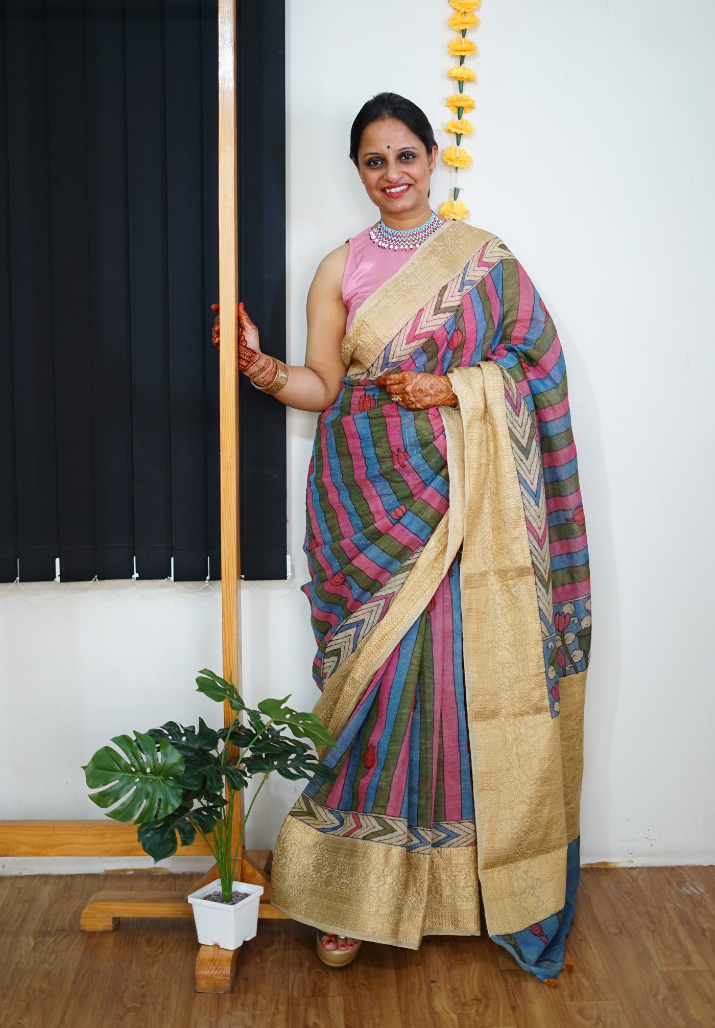 SHARDA:HAND DRAWN, HAND PAINTED PURE SILK-LINEN PEN KALAMKARI SAREE with meenakari border