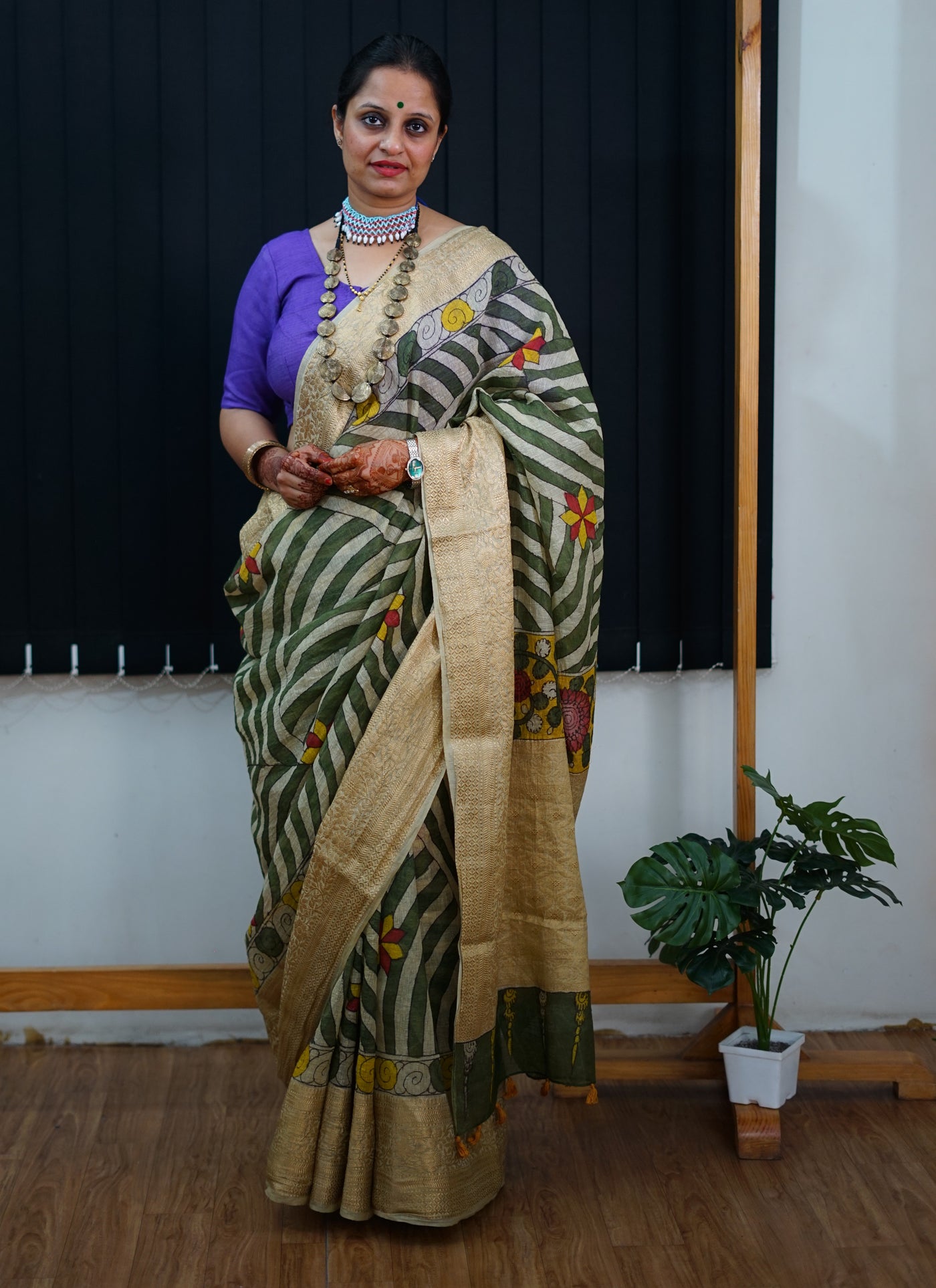 AADILAKSHMI:HAND DRAWN, HAND PAINTED PURE SILK-LINEN PEN KALAMKARI SAREE with meenakari border