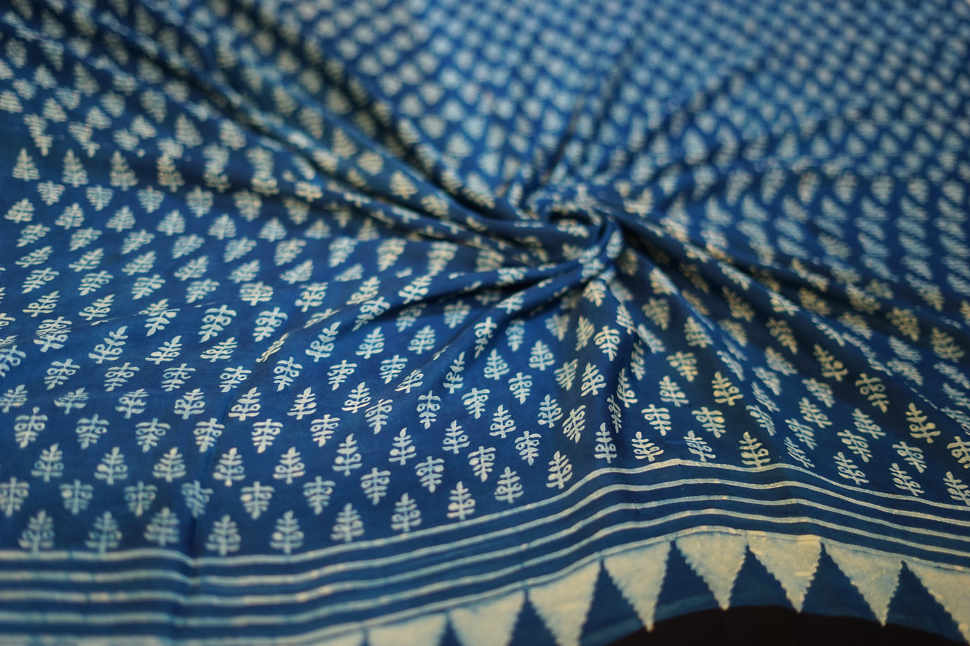 VAIDEHI: Handblock Modal Silk Tissue Ajrakh Saree