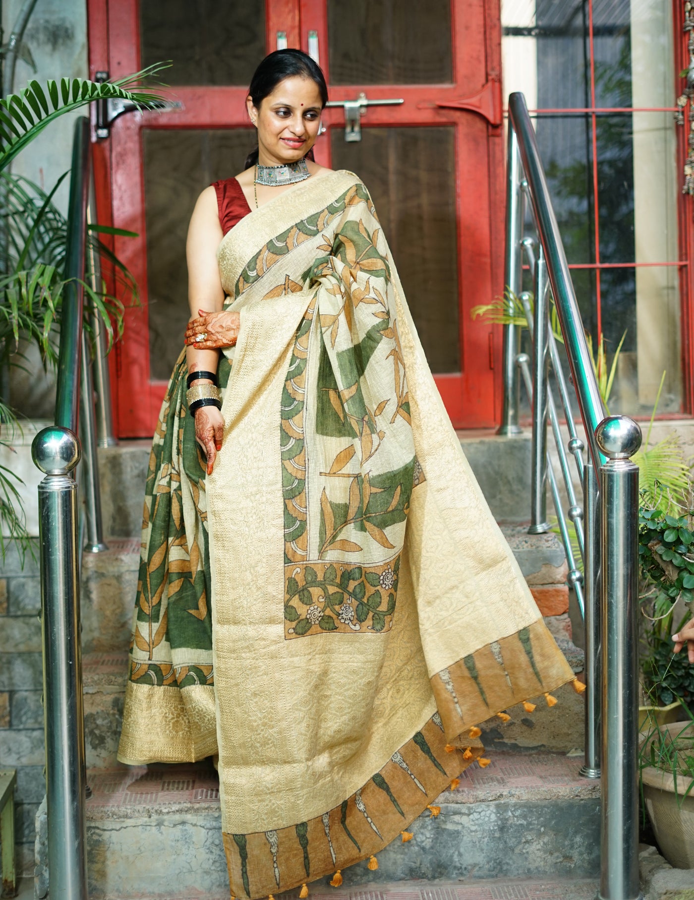 NAVJYOTI:HAND DRAWN, HAND PAINTED PURE SILK-LINEN PEN KALAMKARI SAREE with meenakari border