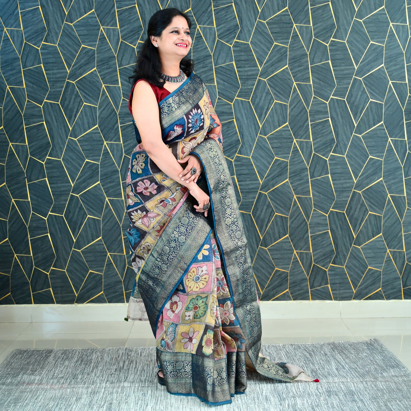 PHOOL BAGH:HAND DRAWN&HAND PAINTED PURE SILK-LINEN PEN KALAMKARI SAREE WITH MEENAKARI PALLU