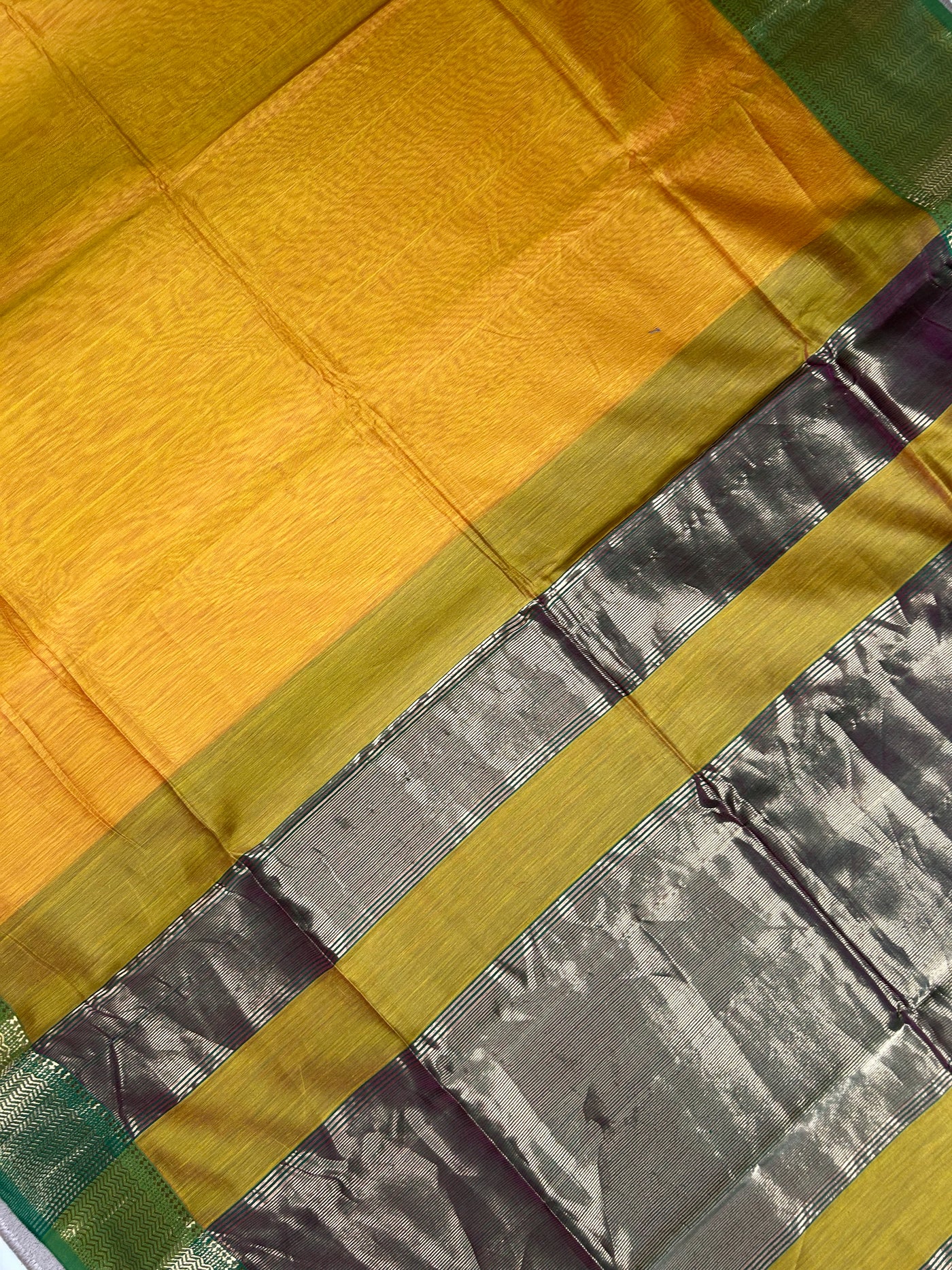 VRINDA: Handloom Silk-Cott Maheshwari Saree With Zari Border