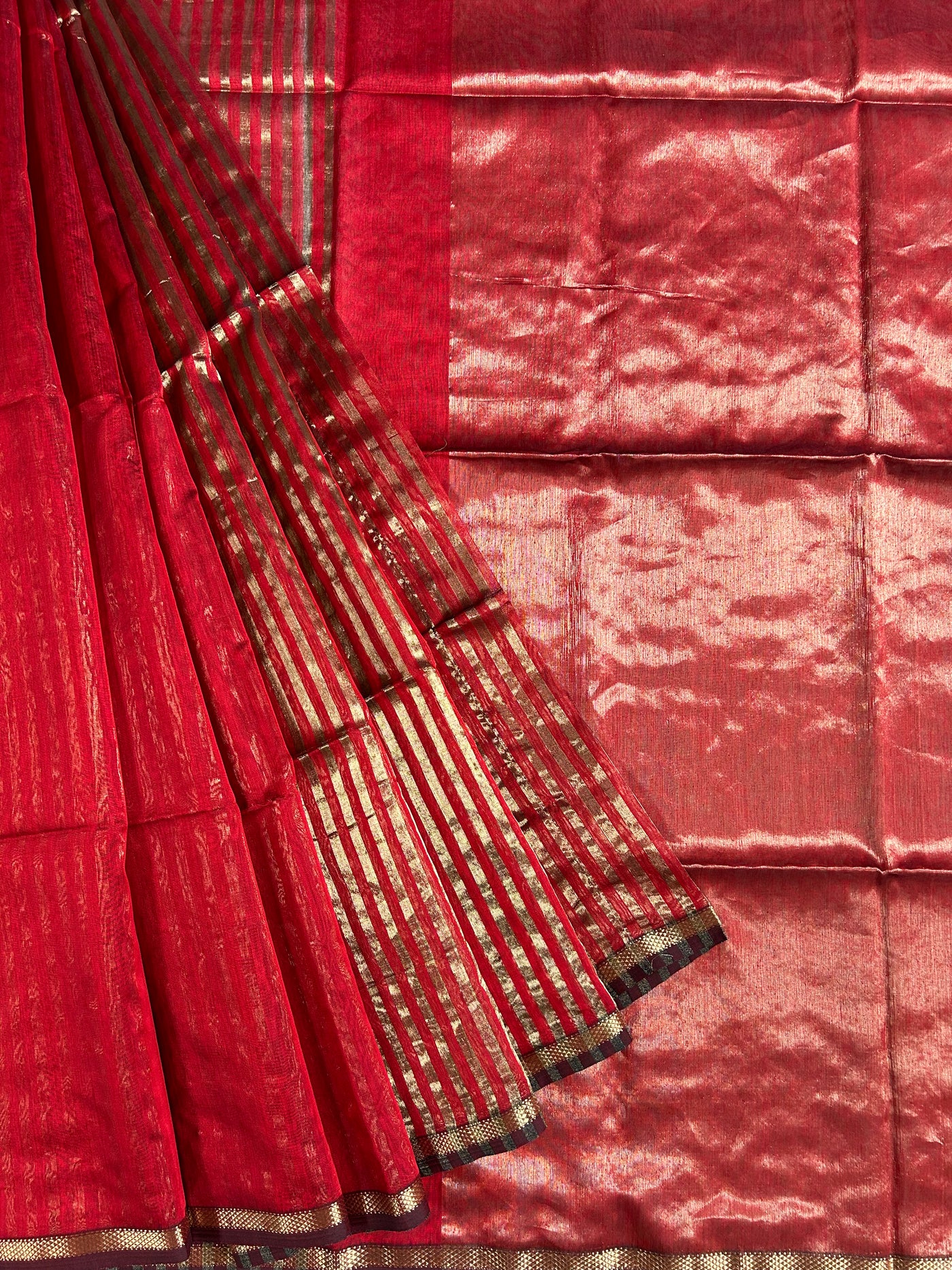 LAXMI: Handloom Silk-Cott Maheshwari Saree With Zari Border