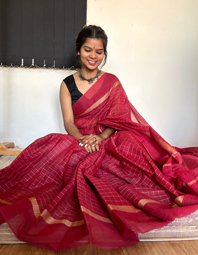 Siya:KANCHIPURAM PURE COTTON SAREE WITH BODERS.