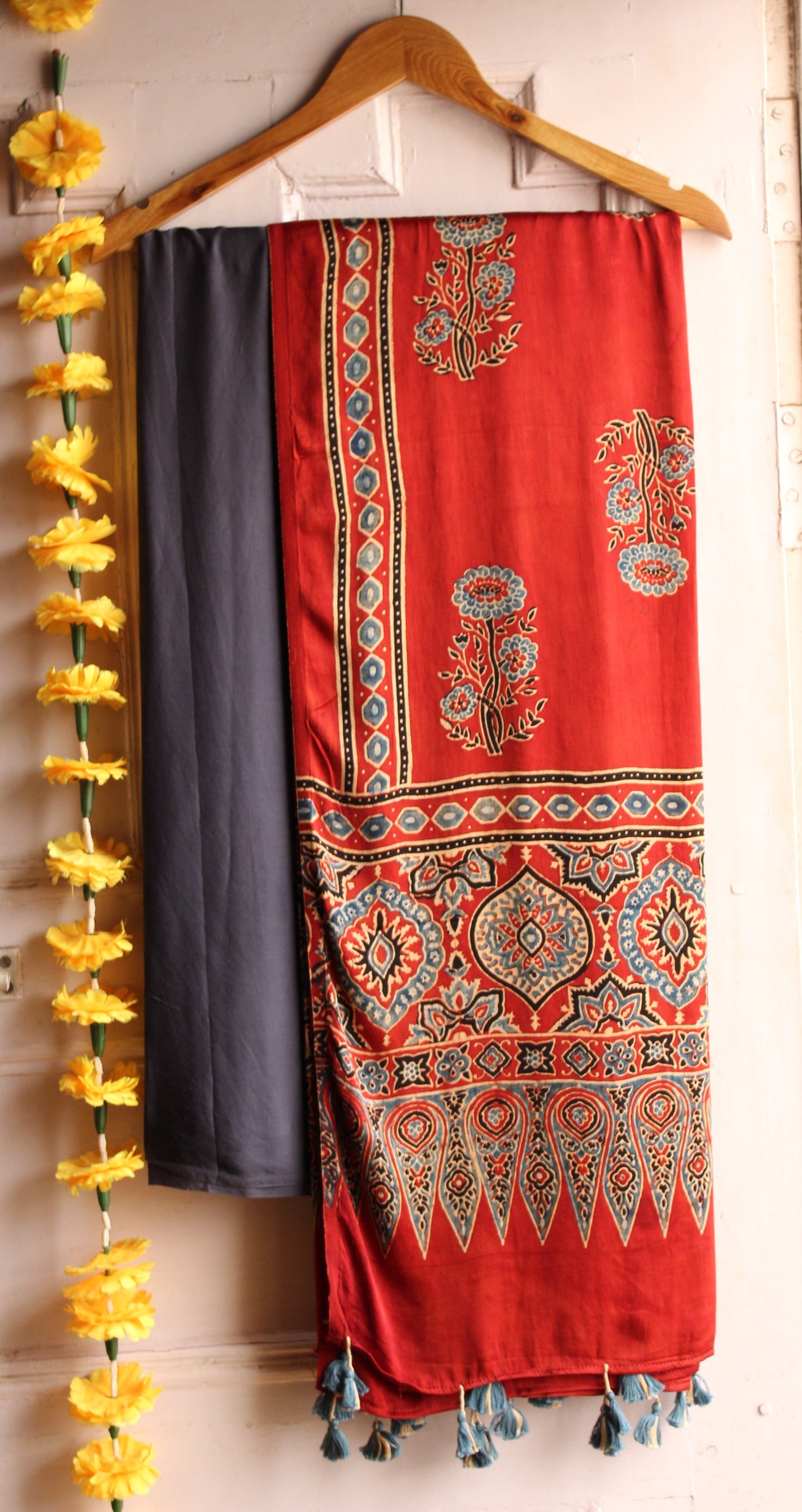 INAYAT: Handblock Ajrakh Modal Silk Suitset