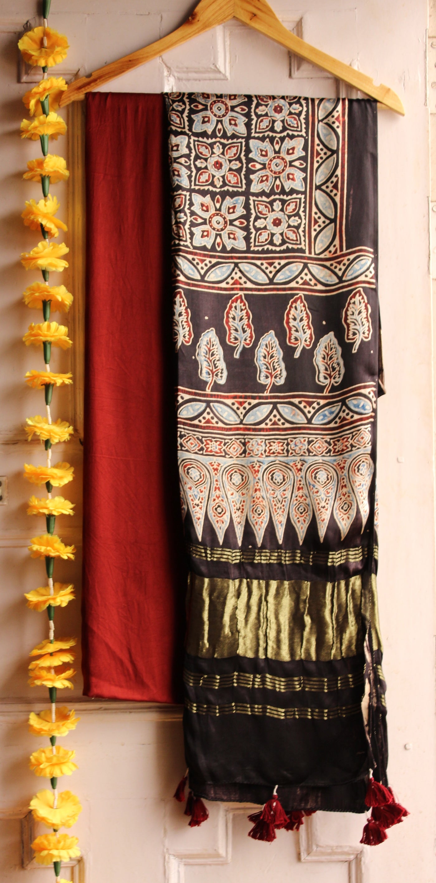 RUKMANI : Handblock Ajrakh Modal Silk Suitset