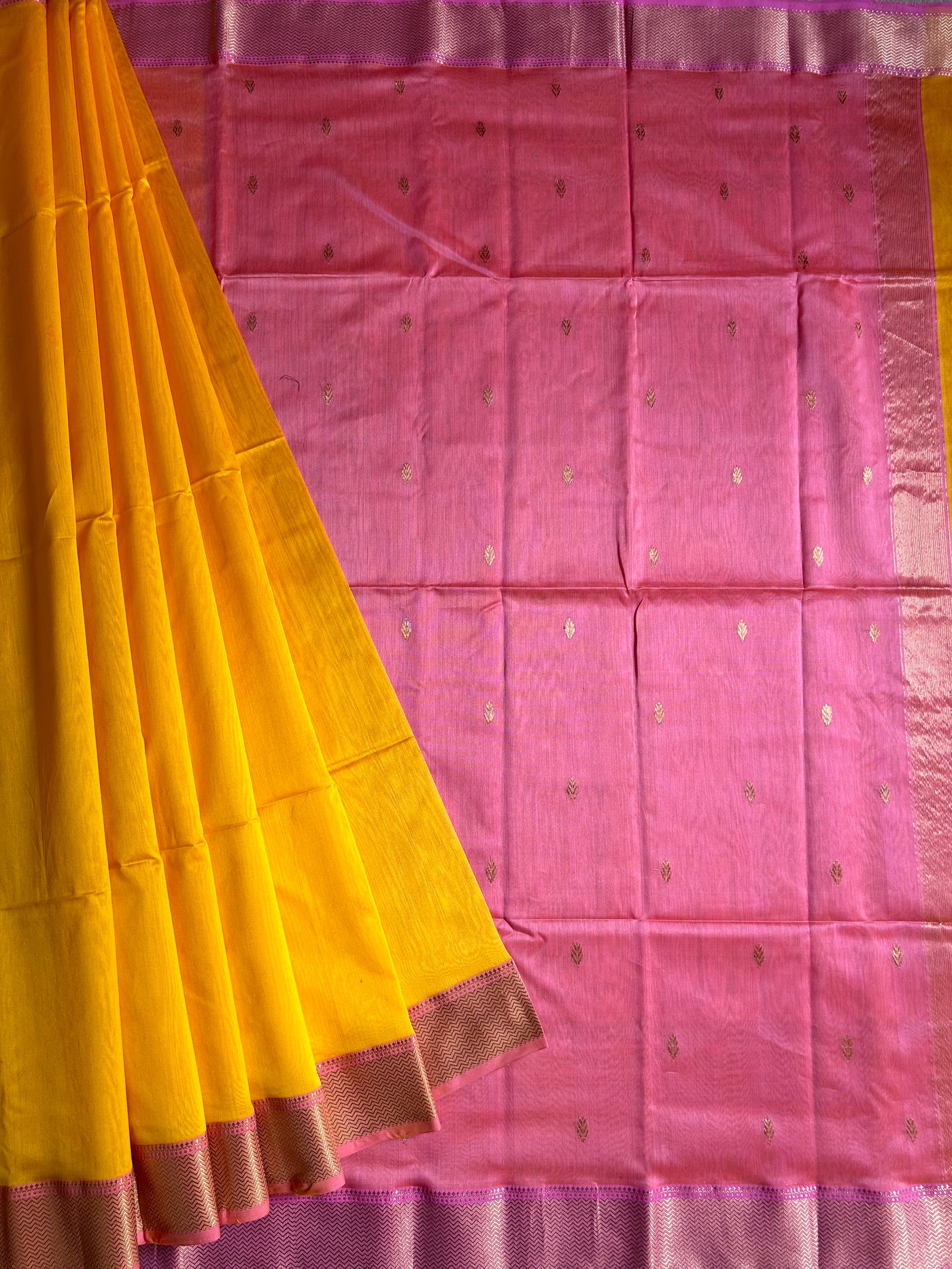 MASOOM: Handloom Silk-Cott Maheshwari Saree With Zari Border