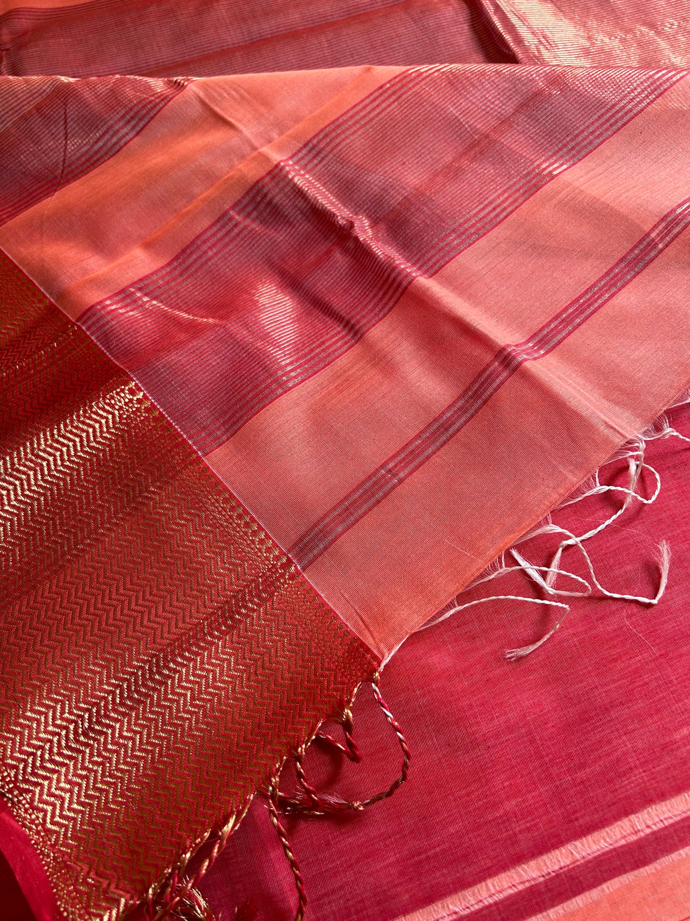 MENKA: Handloom Silk-Cott Maheshwari Saree With Zari Border