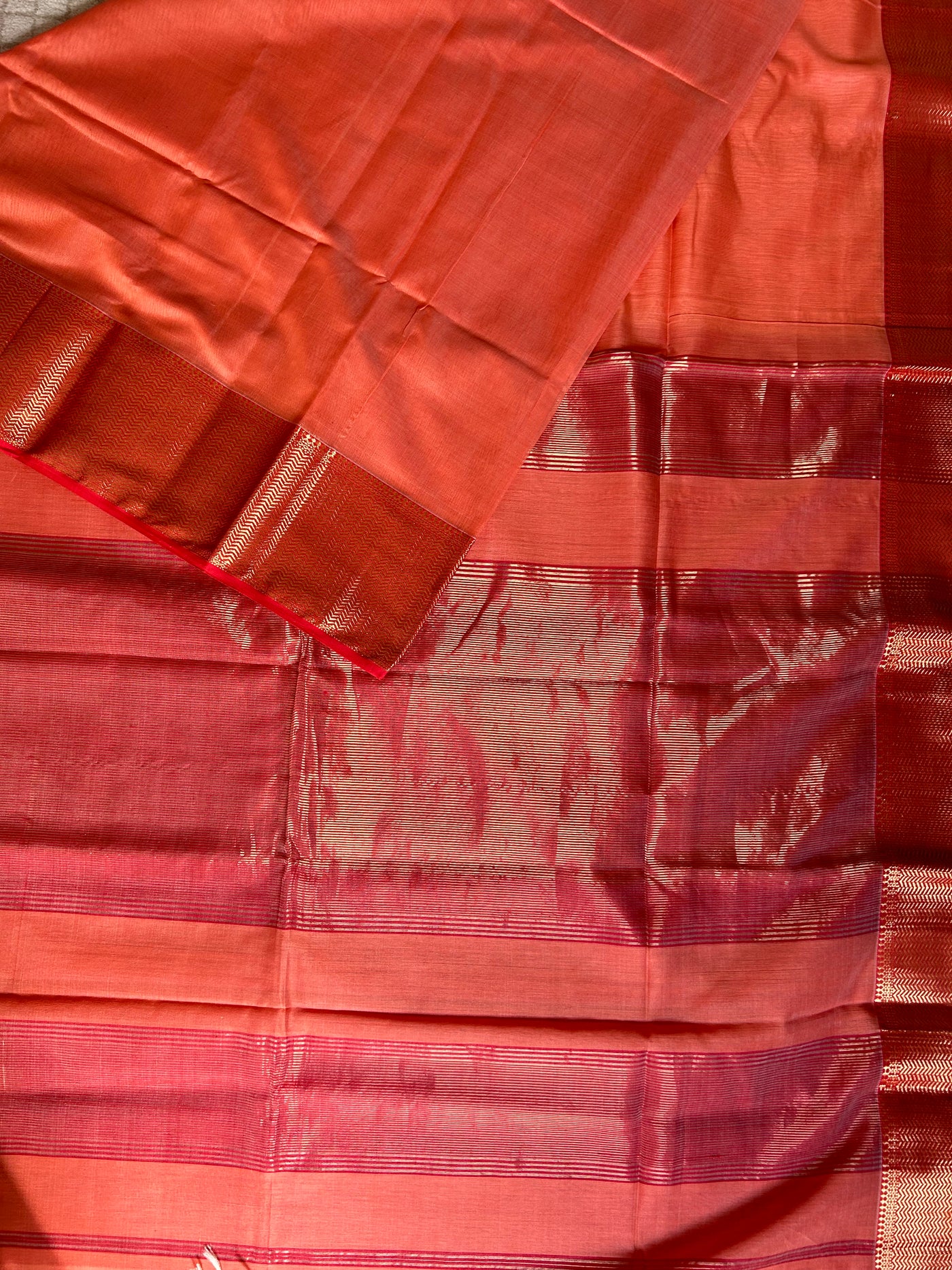 MENKA: Handloom Silk-Cott Maheshwari Saree With Zari Border