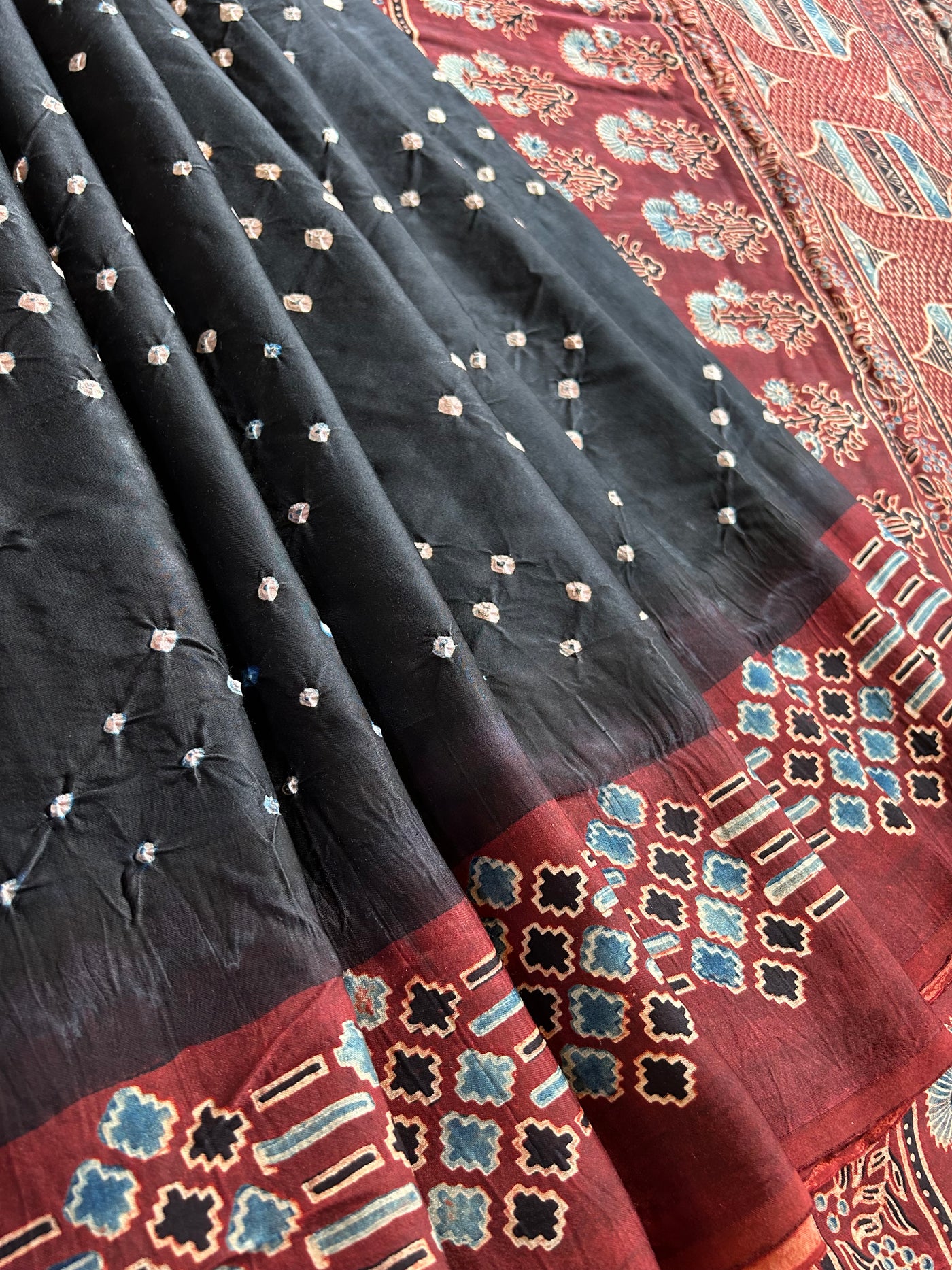 Iktara: AJRAKH BANDHEJ MODAL SILK SAREE