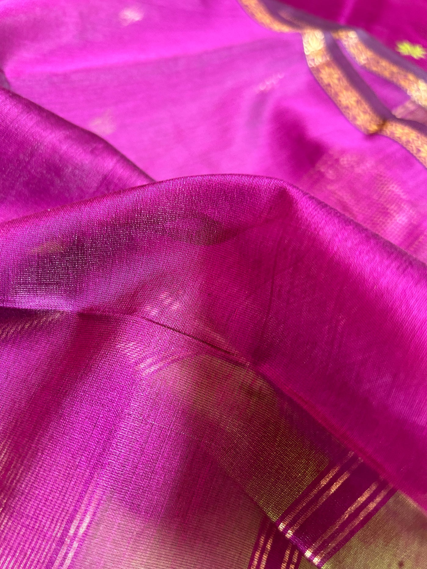 CHAMBA: Handloom Silk-Cott Maheshwari Saree With Zari Border