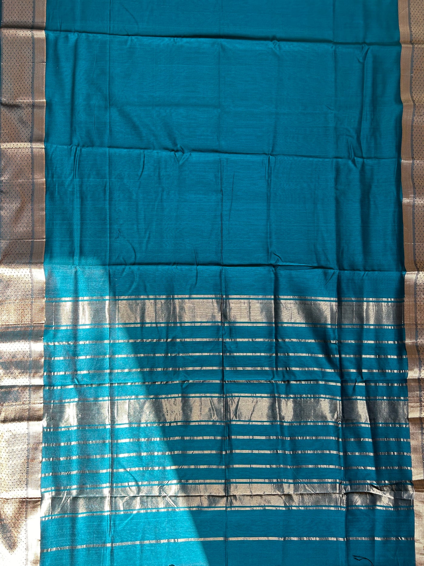 SHAGUN : RAMA GREEN Handloom Silk-Cott Maheshwari Saree With Zari Border