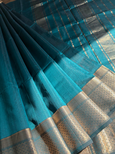 SHAGUN : RAMA GREEN Handloom Silk-Cott Maheshwari Saree With Zari Border