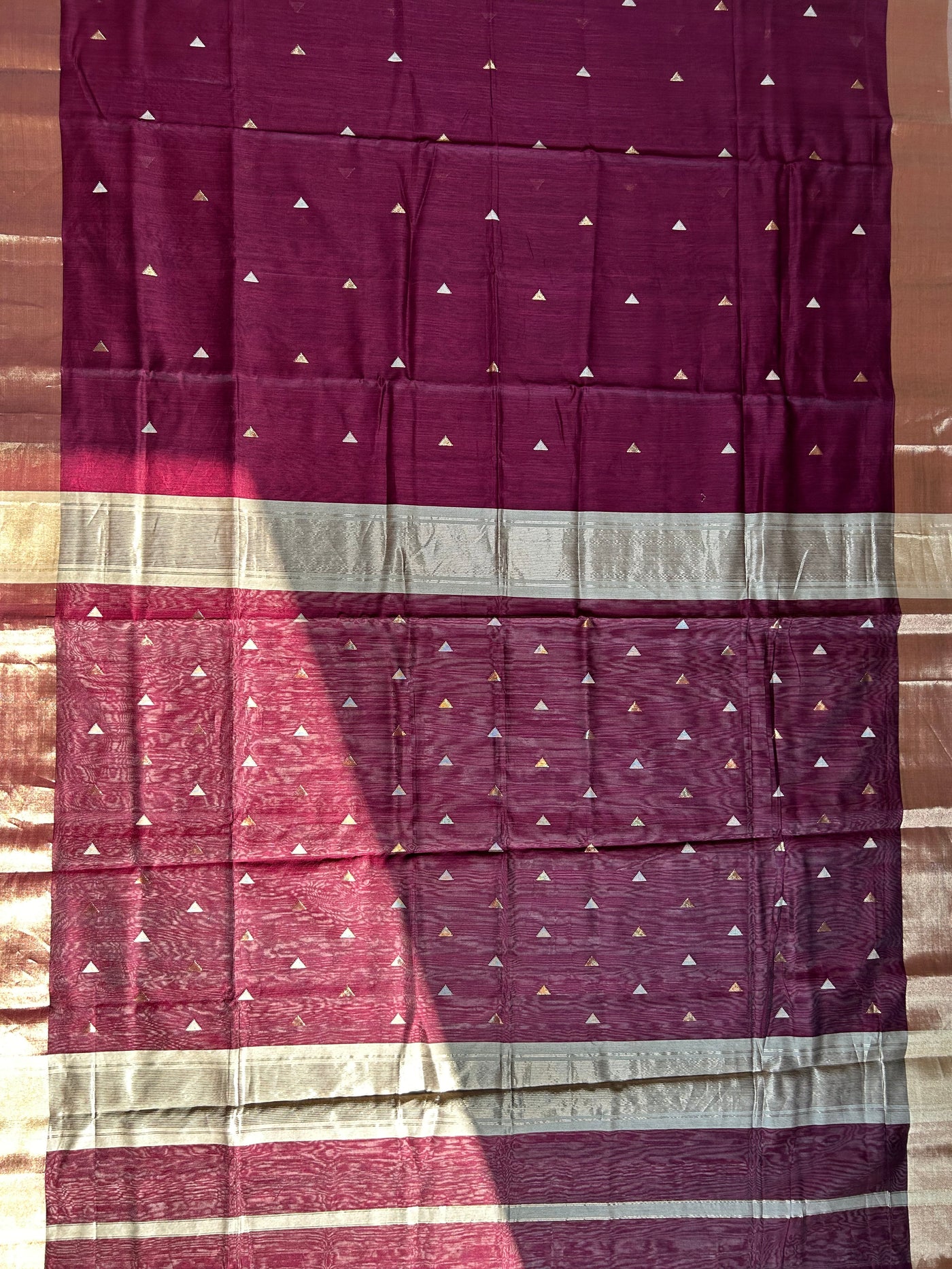 MAITHILI : Handloom Silk-Cott Maheshwari Saree With Zari Border