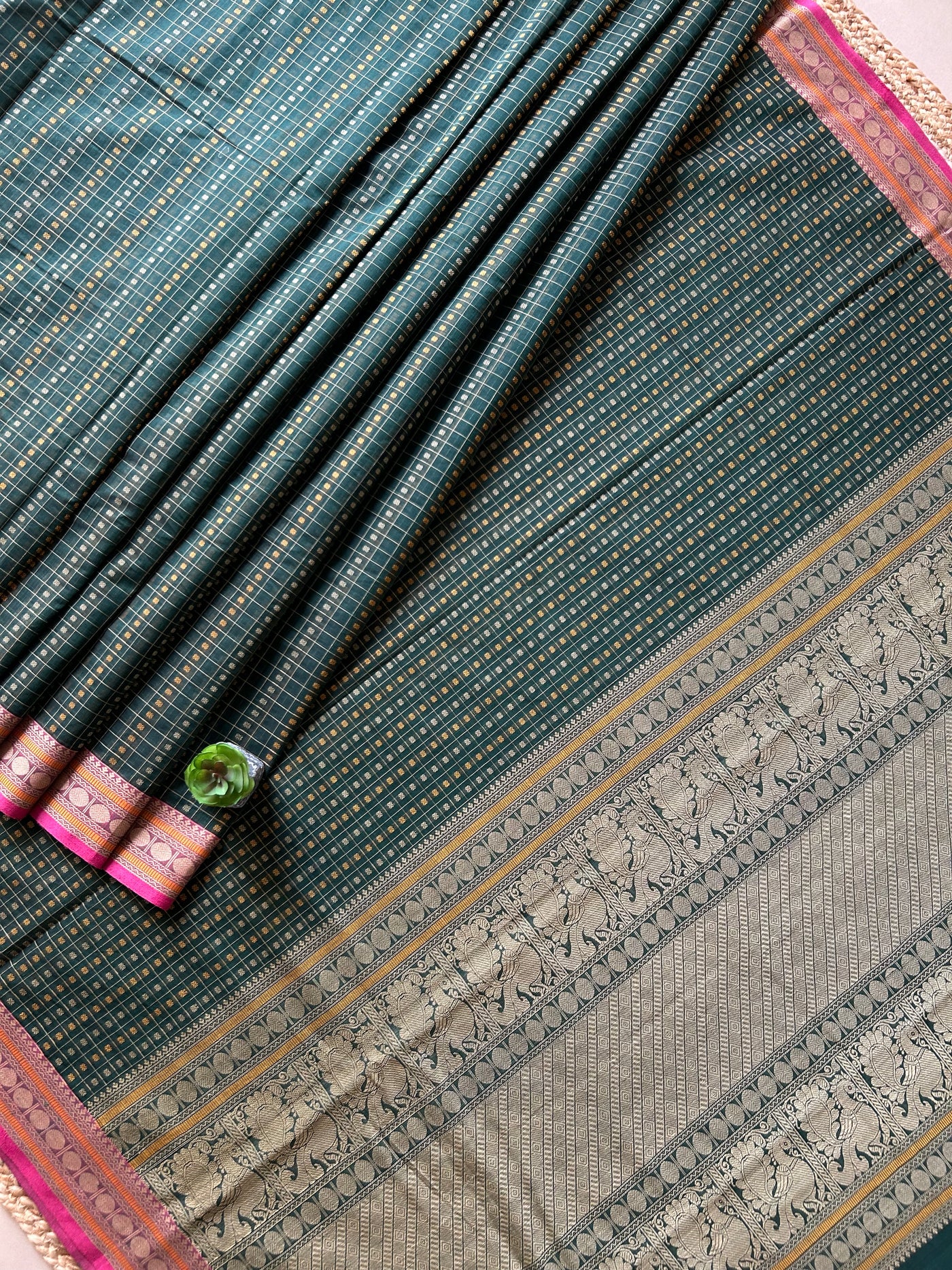 SAMPRADA: HANDLOOM PURE COTTON LAKSHADEEPAM SAREE