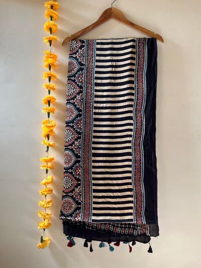 KRISHNA:BLACK,HANDBLOCK AJRAKH MODAL SILK SAREE WITH TISSUE PALLU