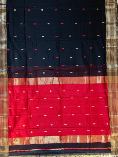 VAIJYANTI: Handloom Silk-Cott Maheshwari Saree With Zari Border