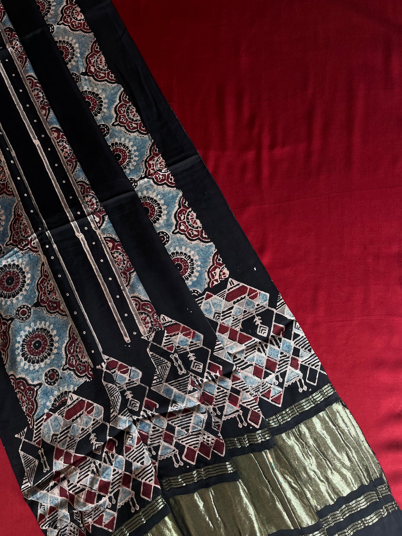 KASHISH : Handblock Ajrakh Modal Silk Suitset