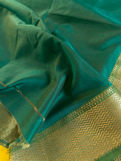 SHAILJA: Handloom Silk-Cott Maheshwari Saree With Zari Border.