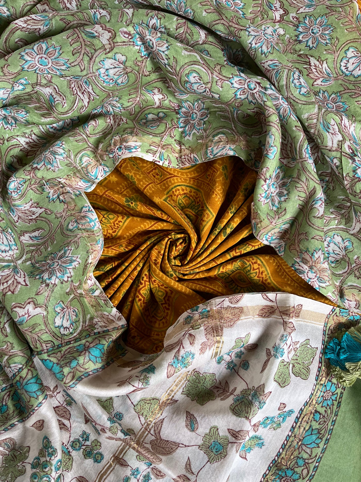 JUHI: HANDBLOCK PRINTED AJRAKH COTTON 3 PIECE SUIT SET WITH CHANDERI DUPATTA