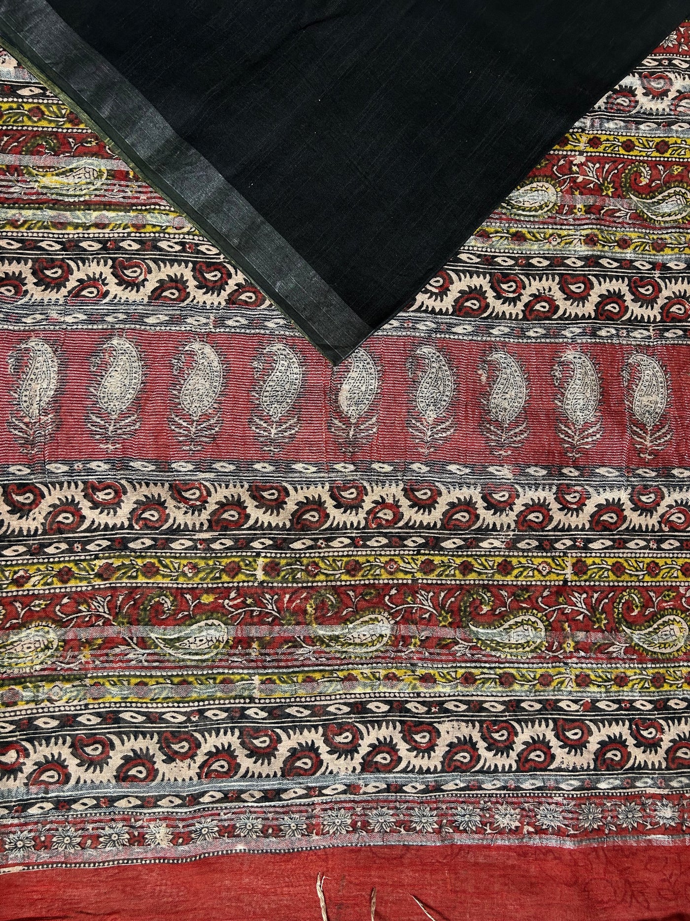 DIYA : Handmade linen-cott saree