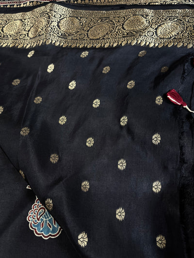 NITYA:Handblock Ajrakh Dola Silk Ajrakh Saree with Meenakari Pallu