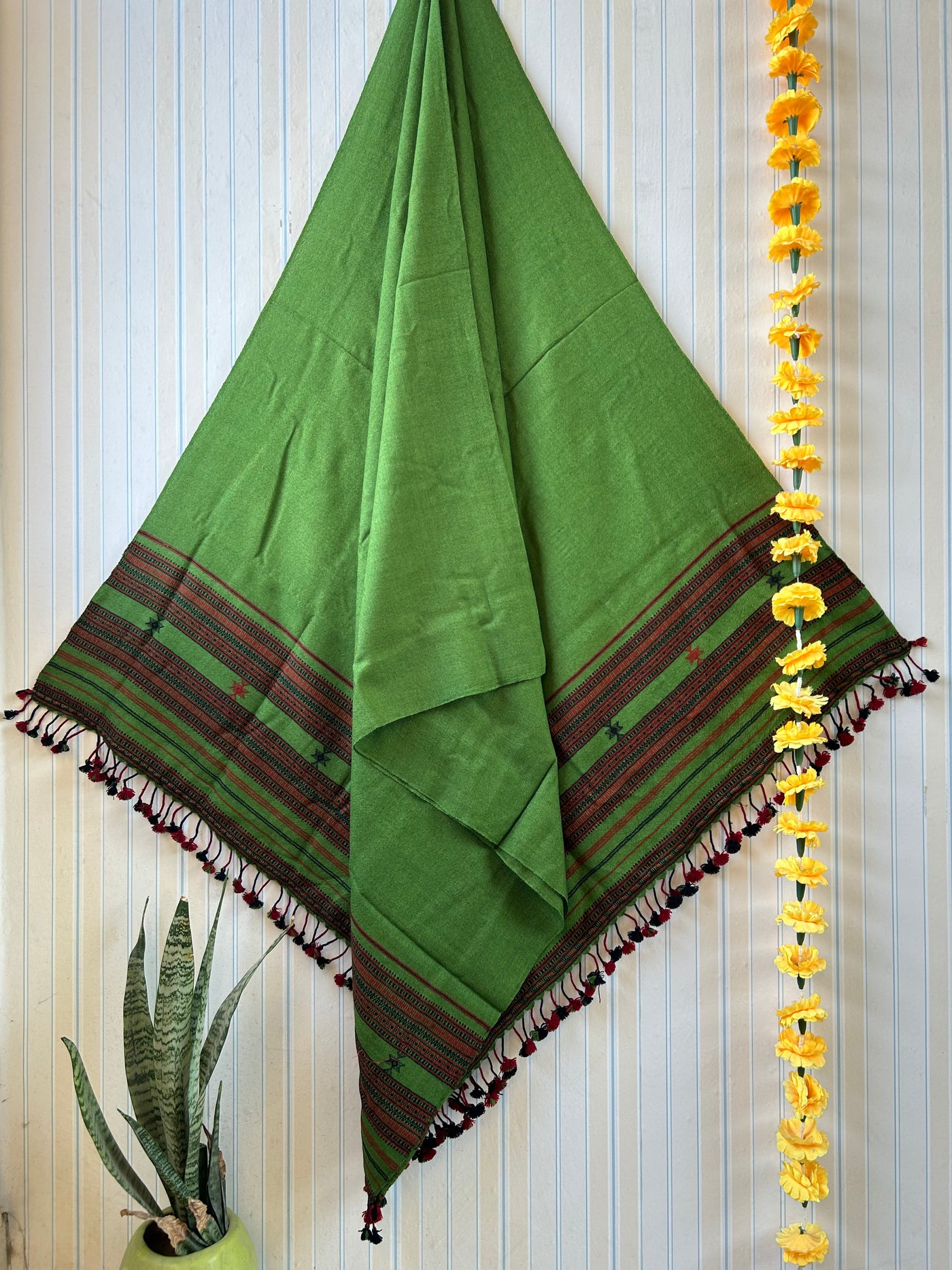 Parrot Green:Handloom Marino Wool shawl