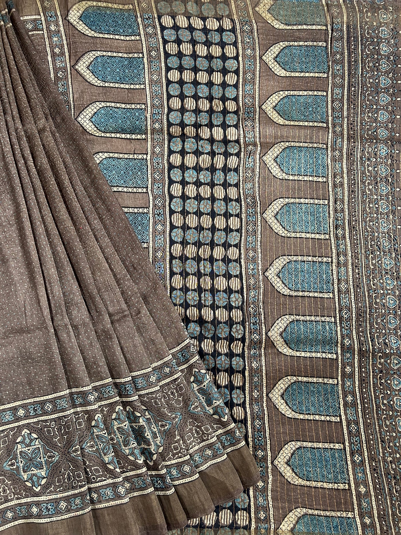 NAGME: Handblock LINEN Silk Tissue Ajrakh Saree (Copy)