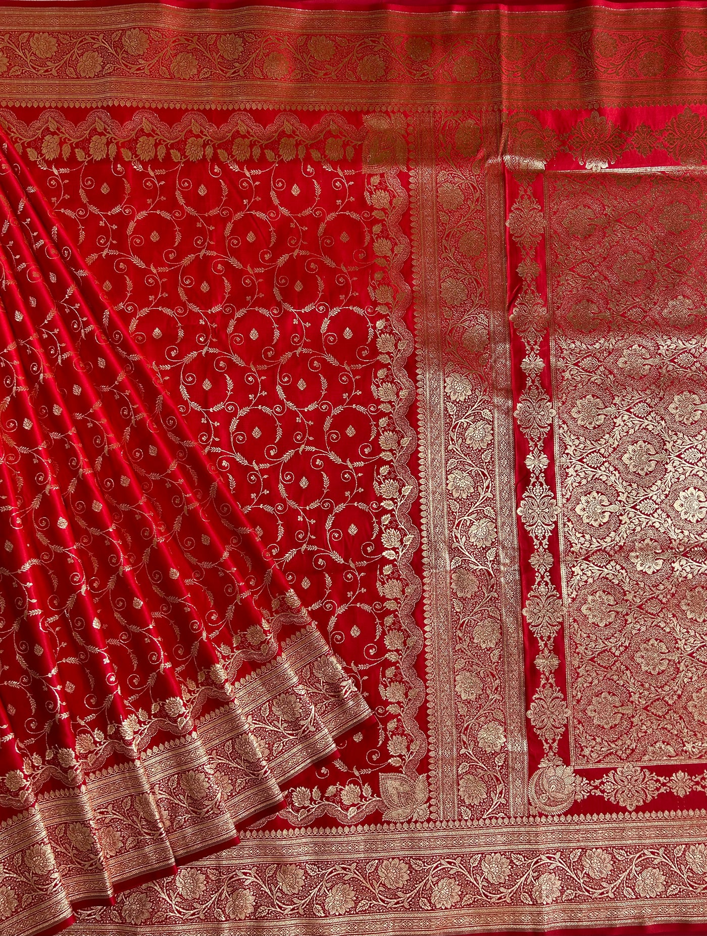 RANGRASIYA : RED, WEDDING WEAR BANARASI KATAN SILK SAREE WITH JAAL WORK.