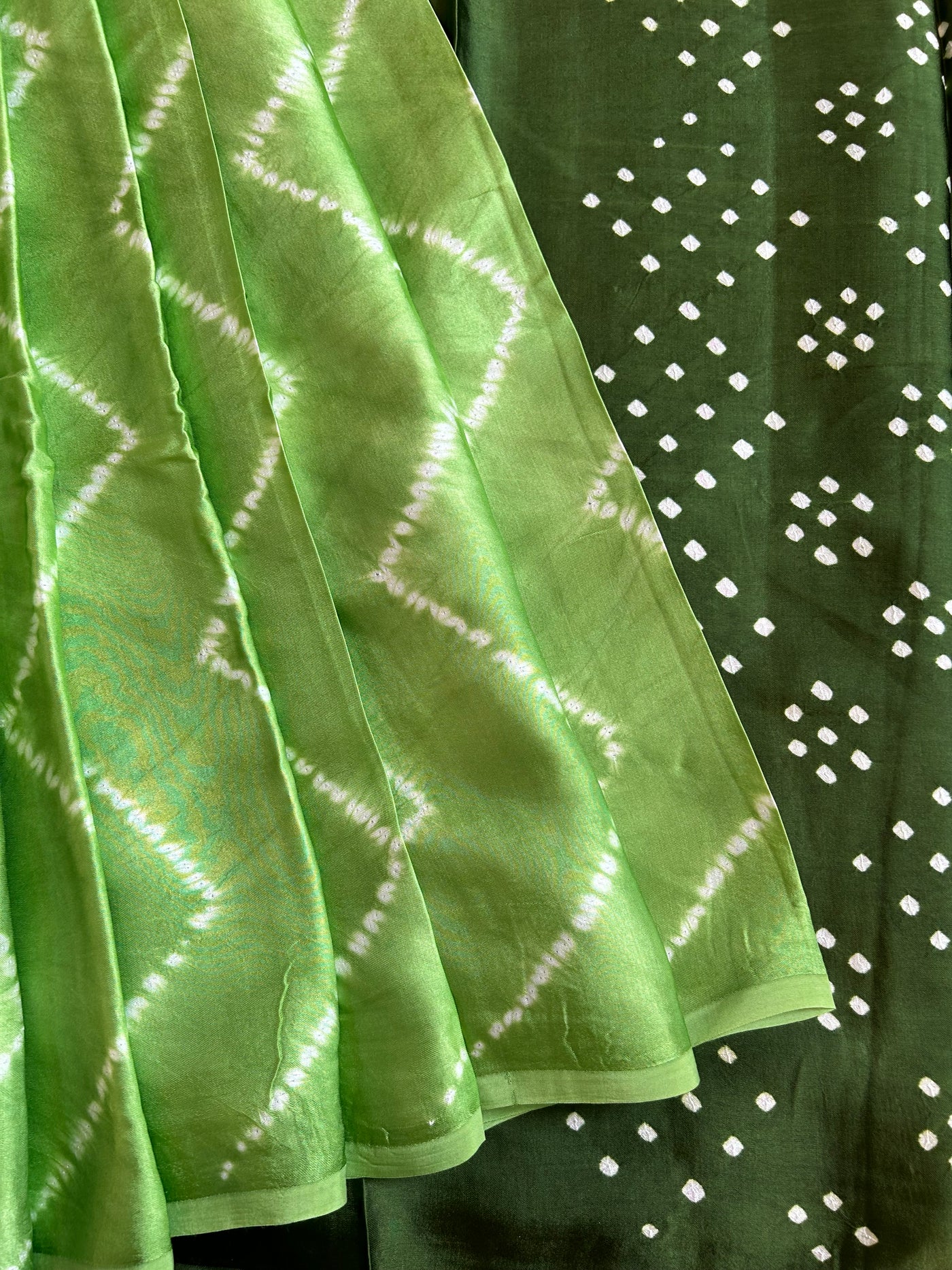 KUSUM : Shibori Bandhej Modal Silk Saree