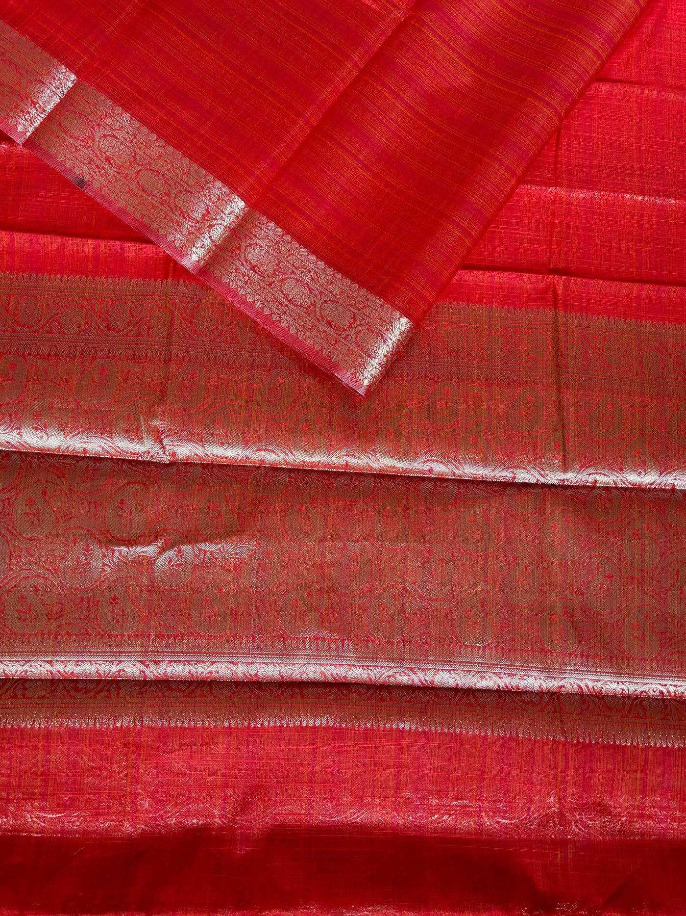 JANAKI :RED, PARTYWEAR BANARASI SILK- LINEN SLUB SAREE.