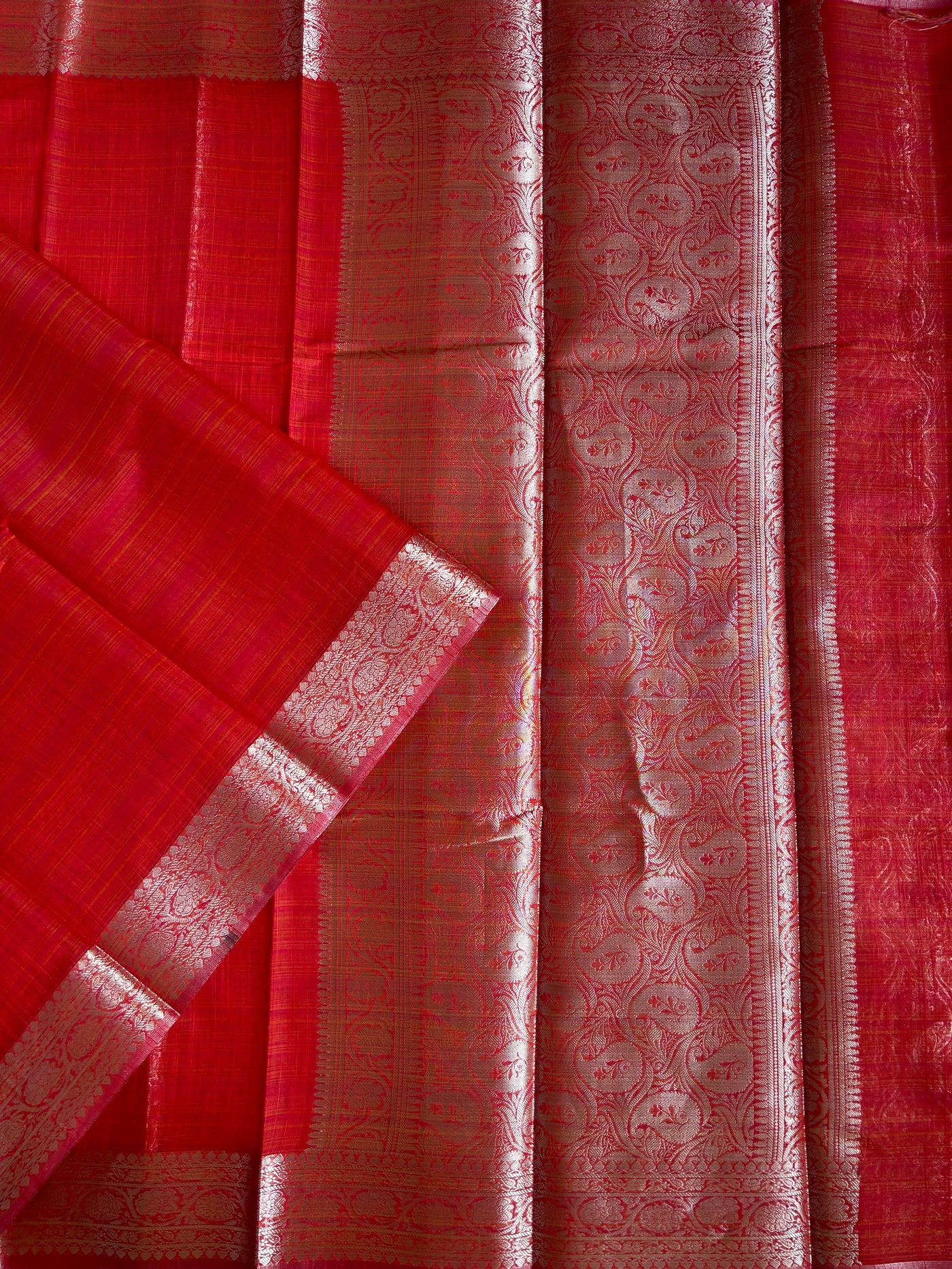 JANAKI :RED, PARTYWEAR BANARASI SILK- LINEN SLUB SAREE.