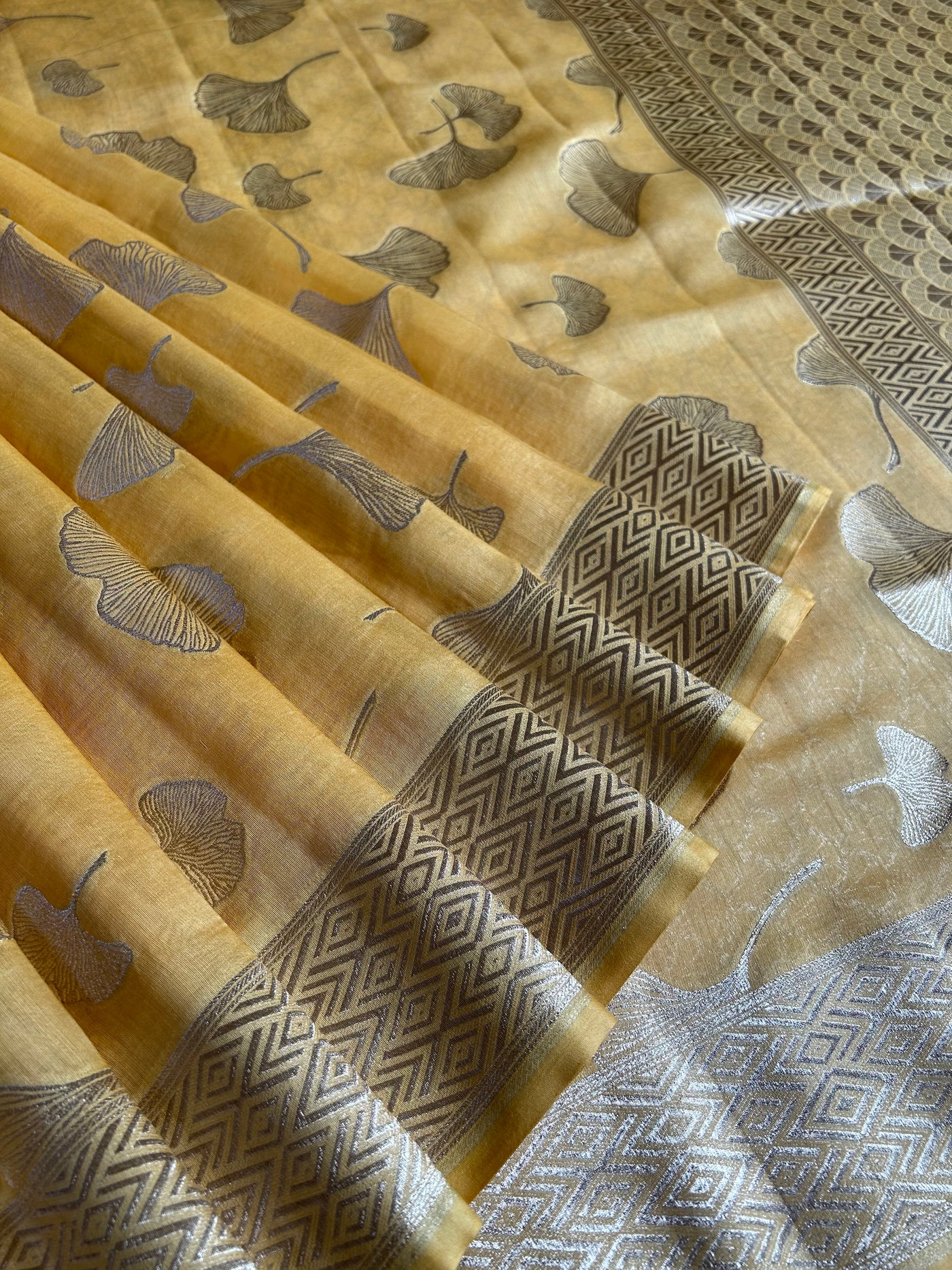 SANSKRITI : PASTEL YELLOW, BANARASI PURE SILK-EXCEL ALL OVER MOTIF SAREE