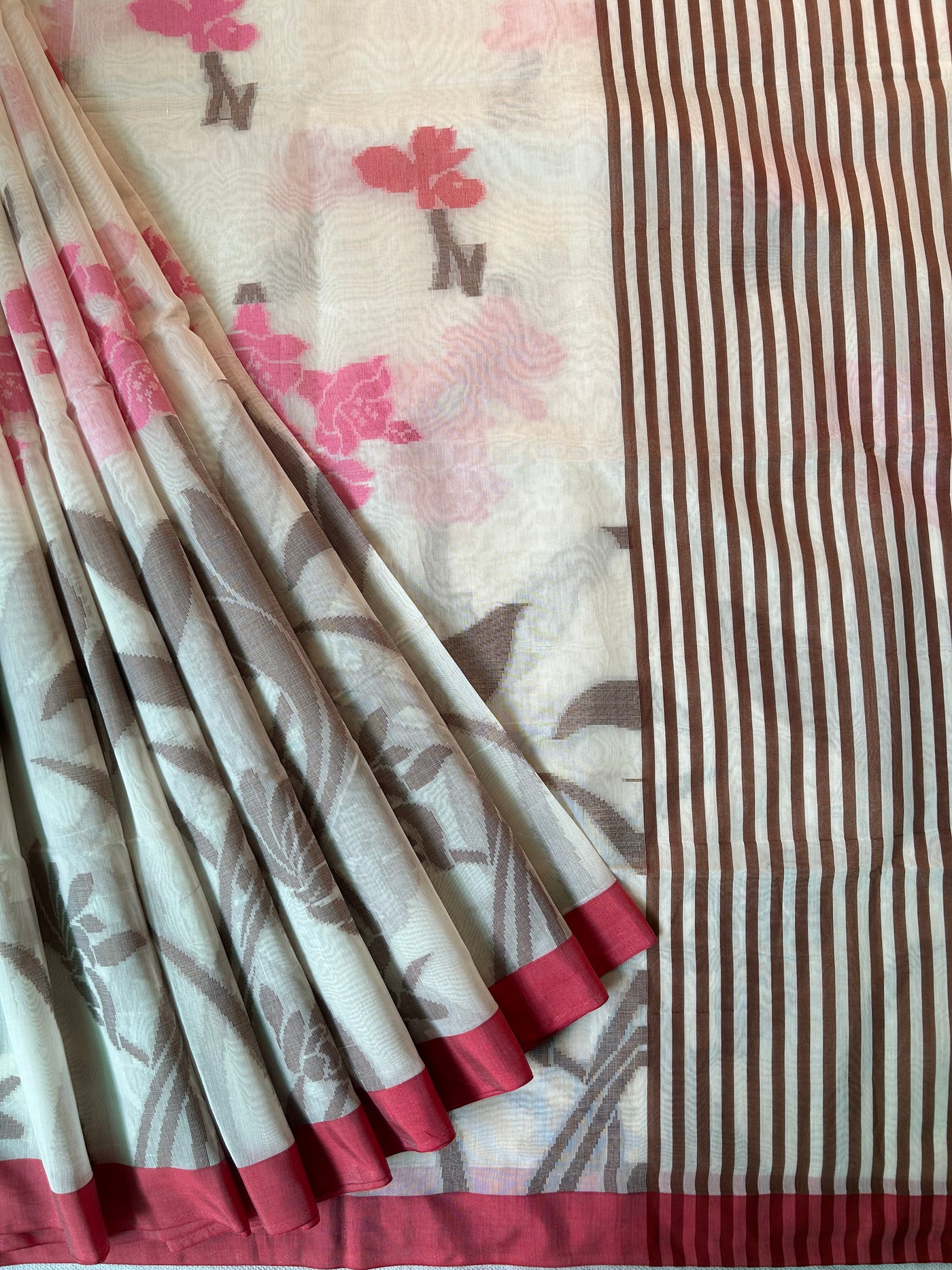 SHWETA: DURGA PUJA FESTIVE PURE COTTON-EXCEL JAMDANI INSPIRED SAREE