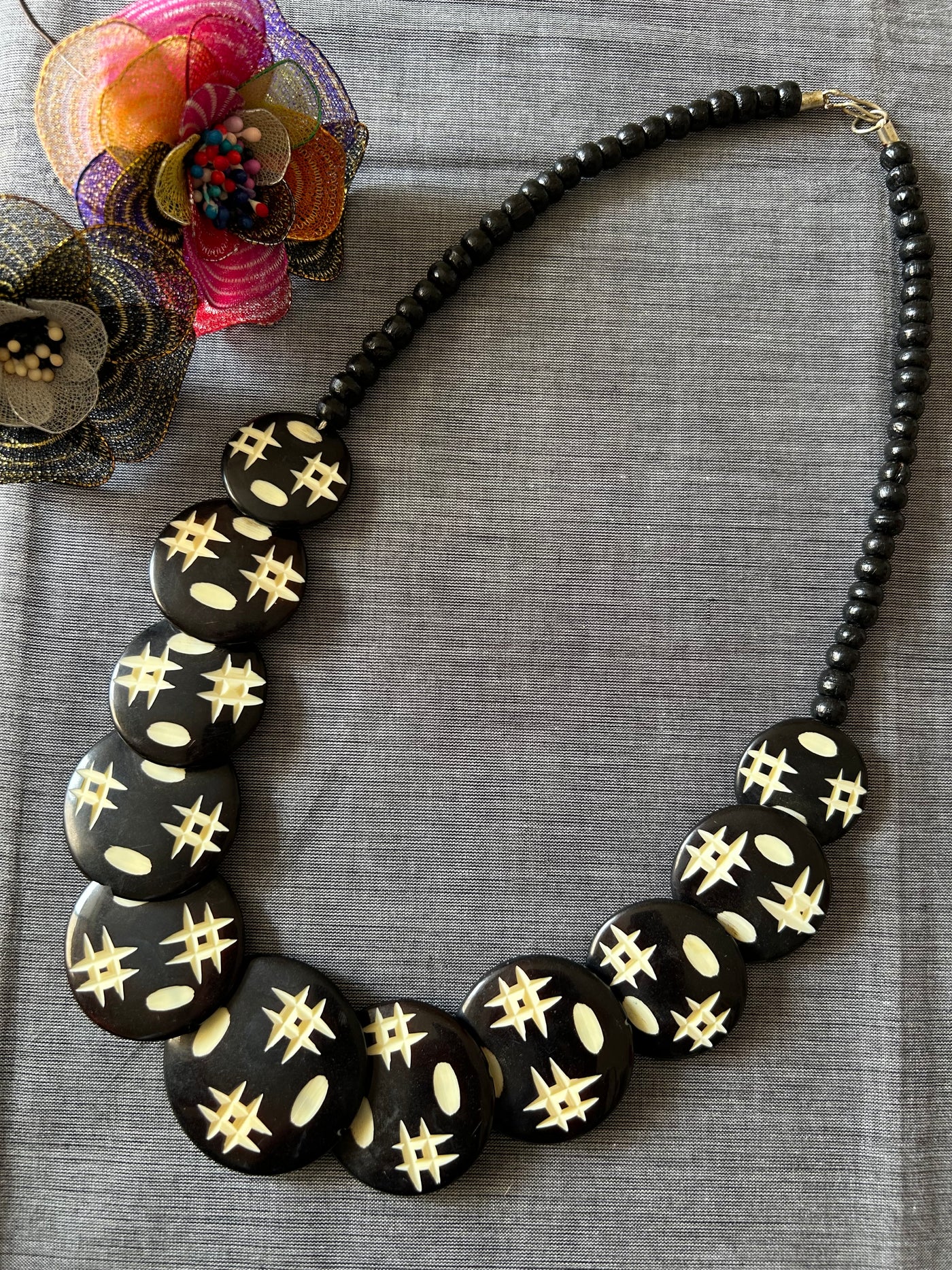 KRITIKA: WOODEN NECKPIECE