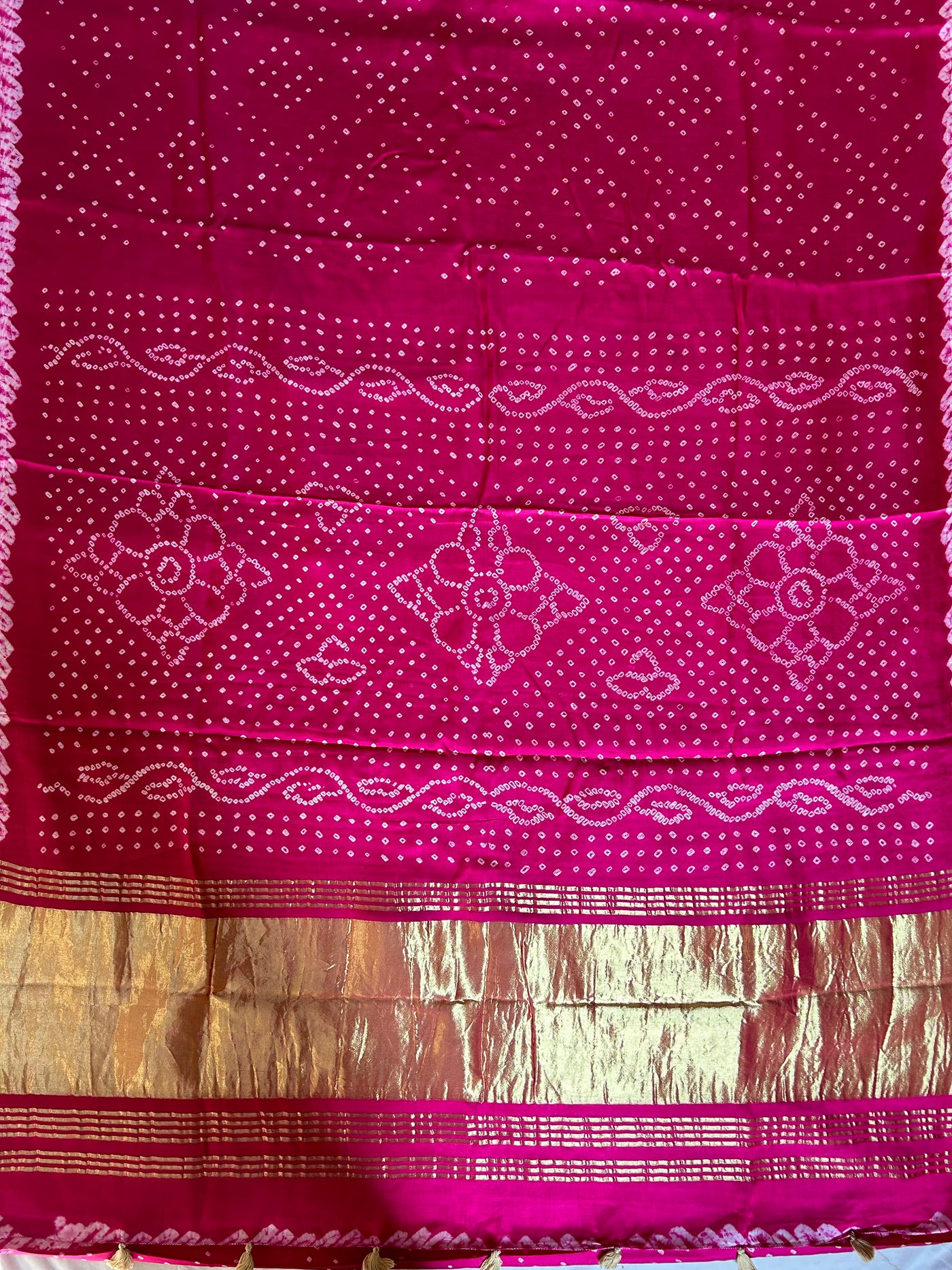 ARSHIA: bandhani saree with tissue palla