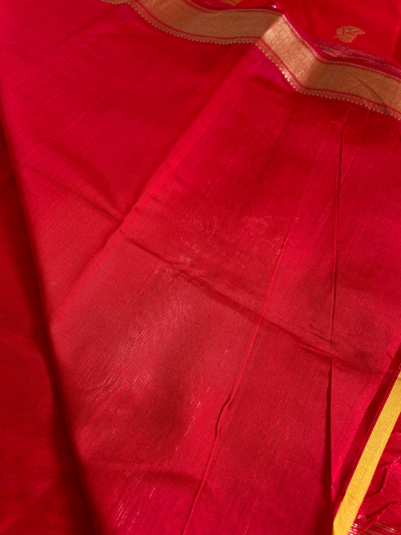 AASMI:PURE RED Handloom Silk-Cott Maheshwari Saree With Zari Border