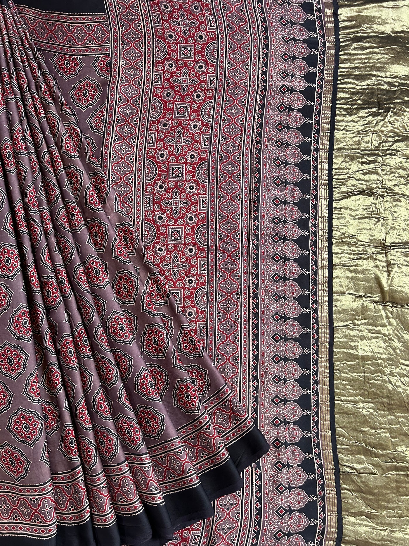 AASHIMI: Handblock Modal Silk Tissue Ajrakh Saree