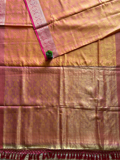SAMYUKTA: FESTIVE WEAR SOFT SILK SAREE WITH ALL OVER TANCHOI WEAVING.