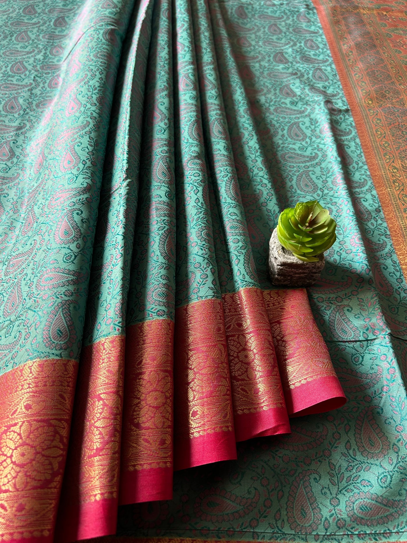 RUHAB: FESTIVE WEAR SOFT SILK SAREE WITH ALL OVER TANCHOI WEAVING.