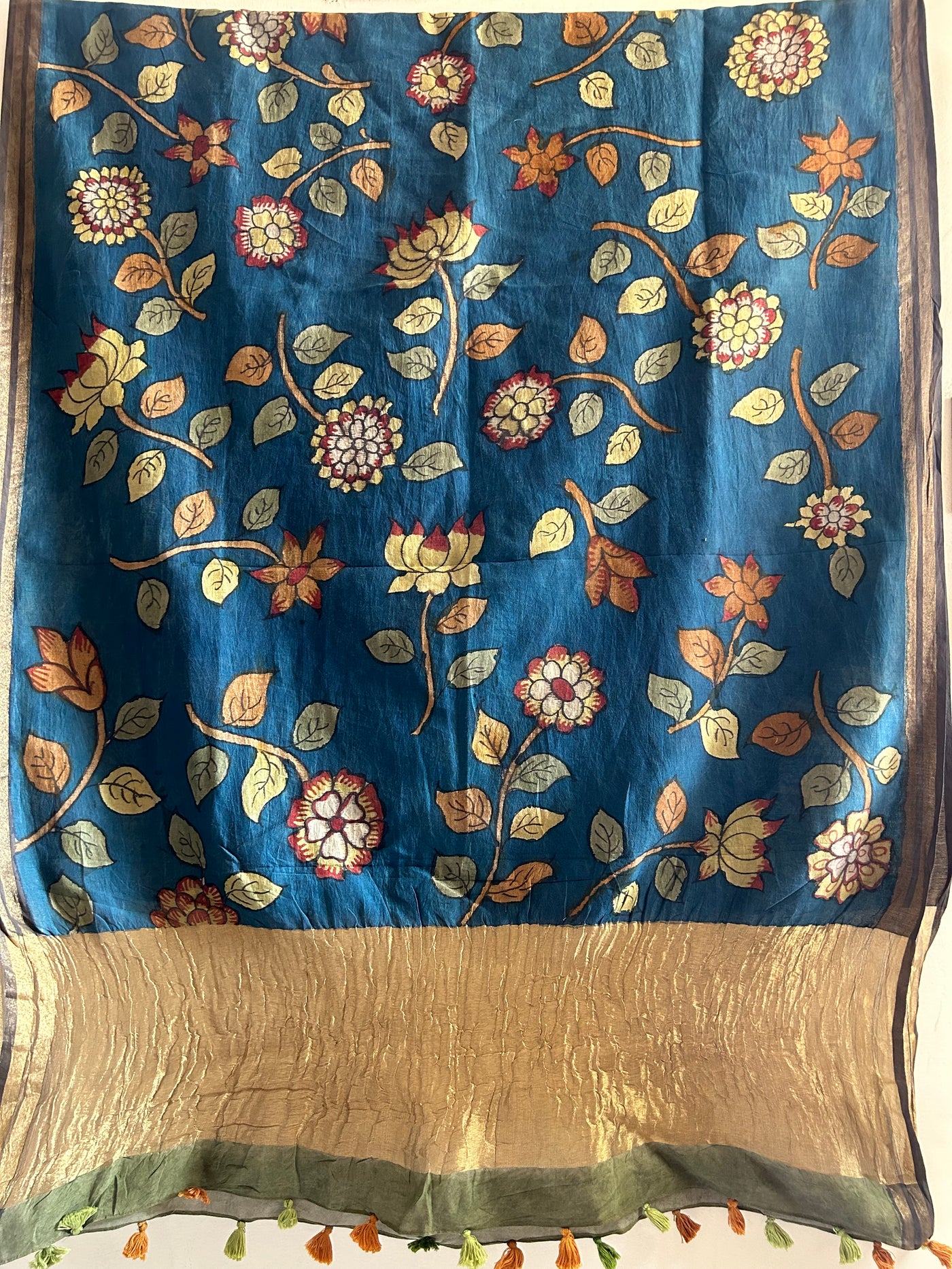 MAHIRA :Hand-drawn & Hand- Painted  Penkalamkari chanderi dupatta