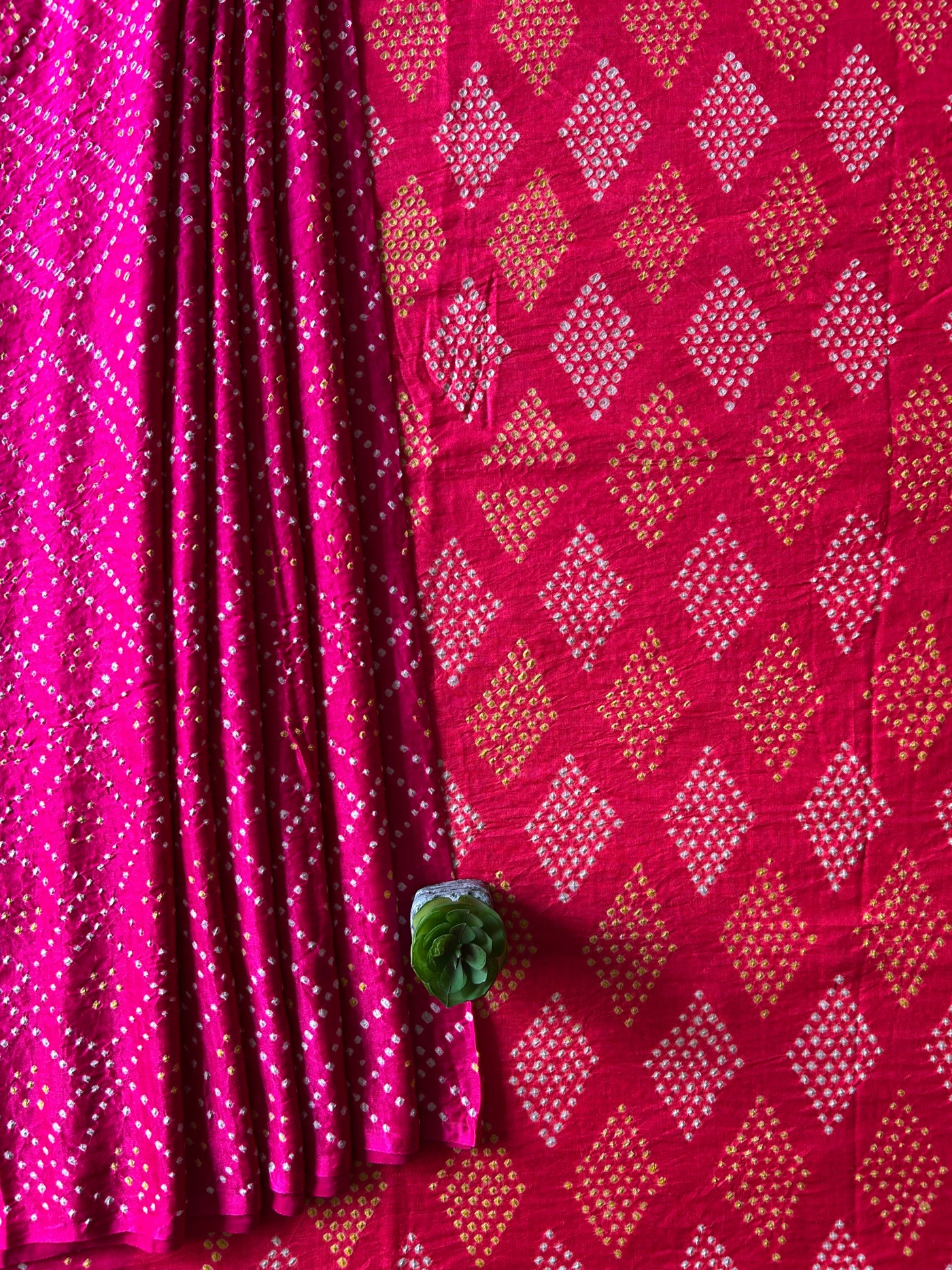 KAVYANJALI: HANDMADE PURE GAJJI SILK RAI DANA BANDHNI SAREE WITH TISSUE PALLU