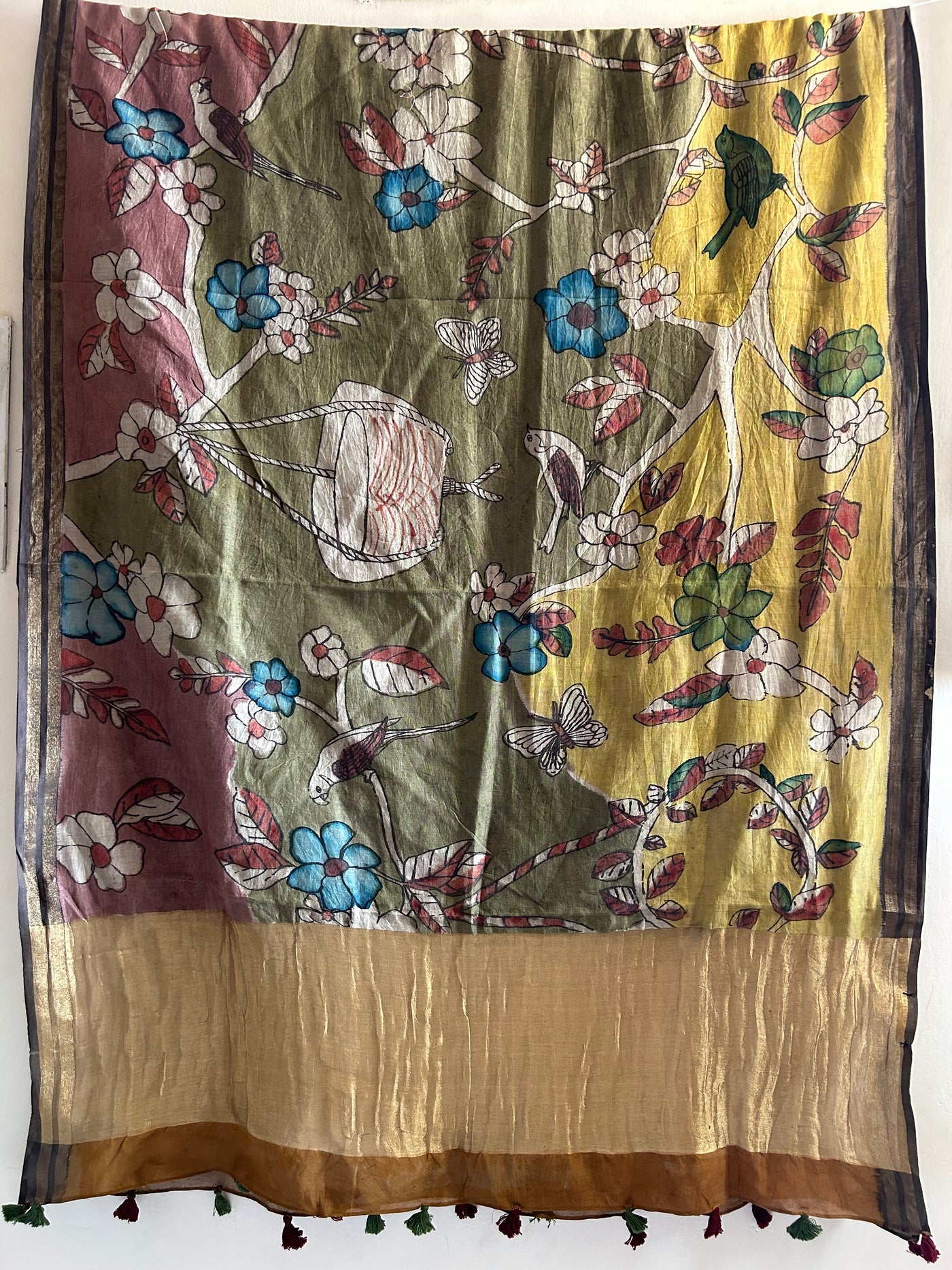 NUPUR :Hand-drawn & Hand- Painted  Penkalamkari chanderi dupatta