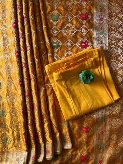 GENDA:WEDDING WEAR SOFT SILK PATOLA DESIGN SAREE