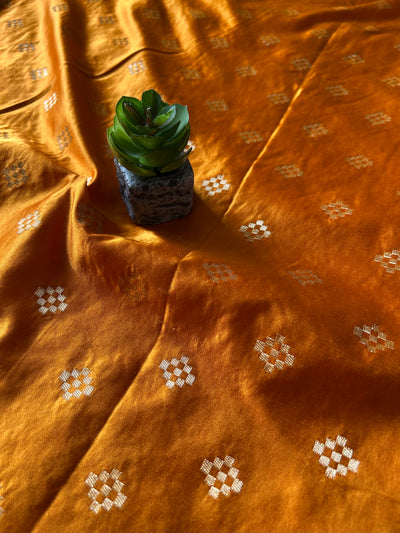 GENDA:WEDDING WEAR SOFT SILK PATOLA DESIGN SAREE