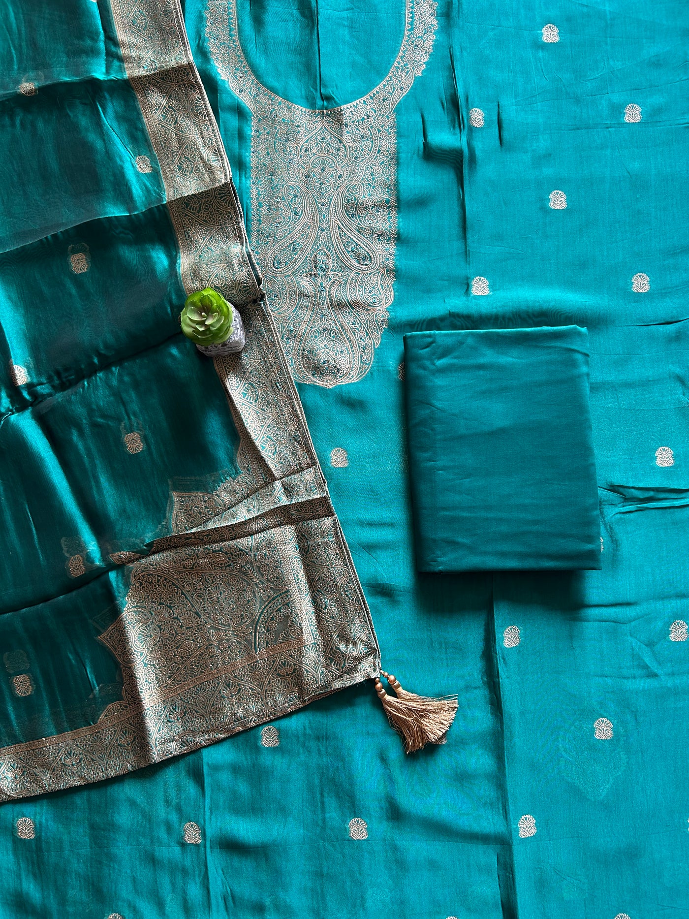 NEEL KAMAL: TEAL BLUE,PARTY WEAR BANARASI SILK CHANDERI 3 PIECE SUIT SET