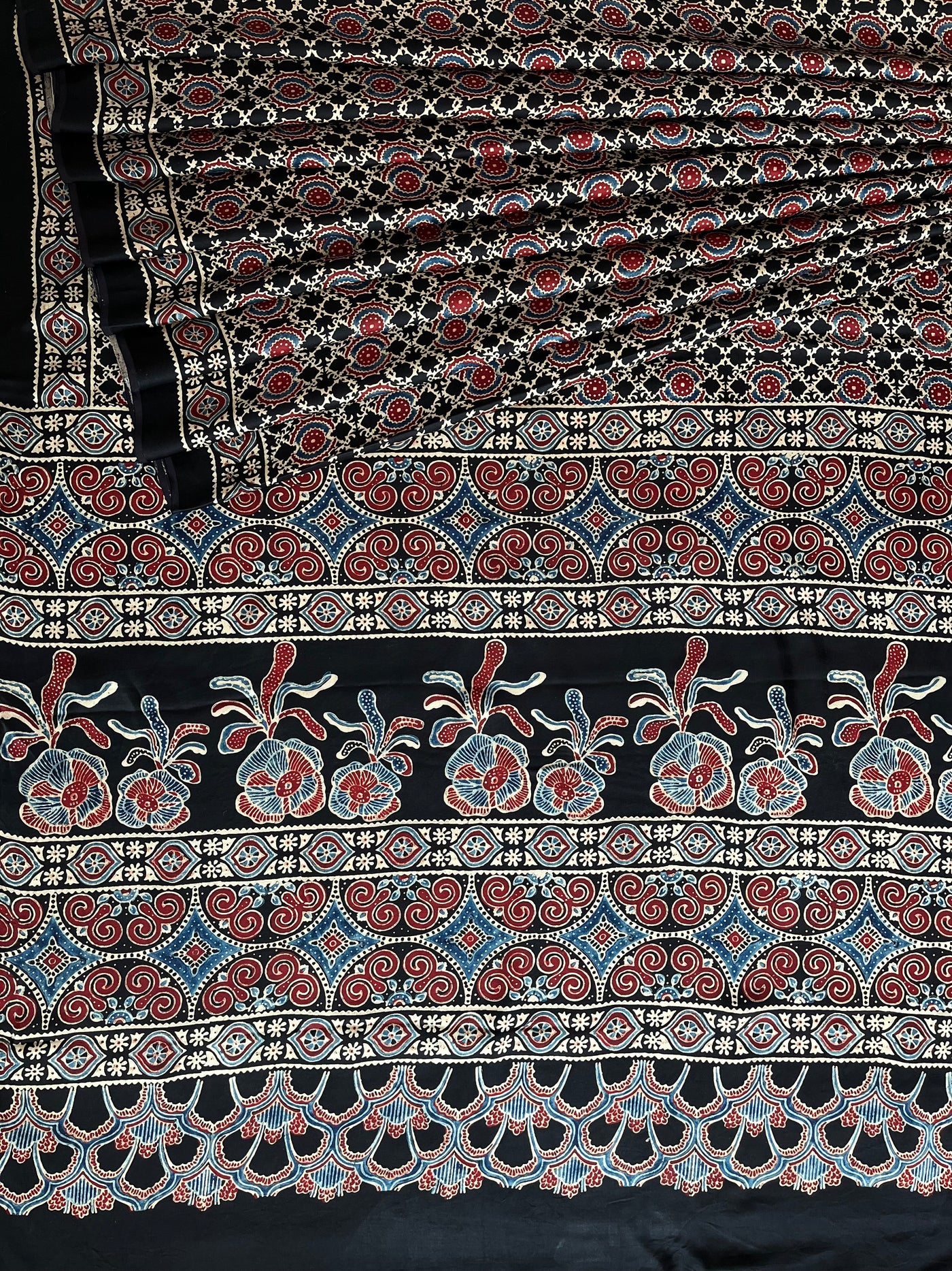 Roshandani: CREAM,HANDBLOCK AJRAKH MODAL SILK SAREE
