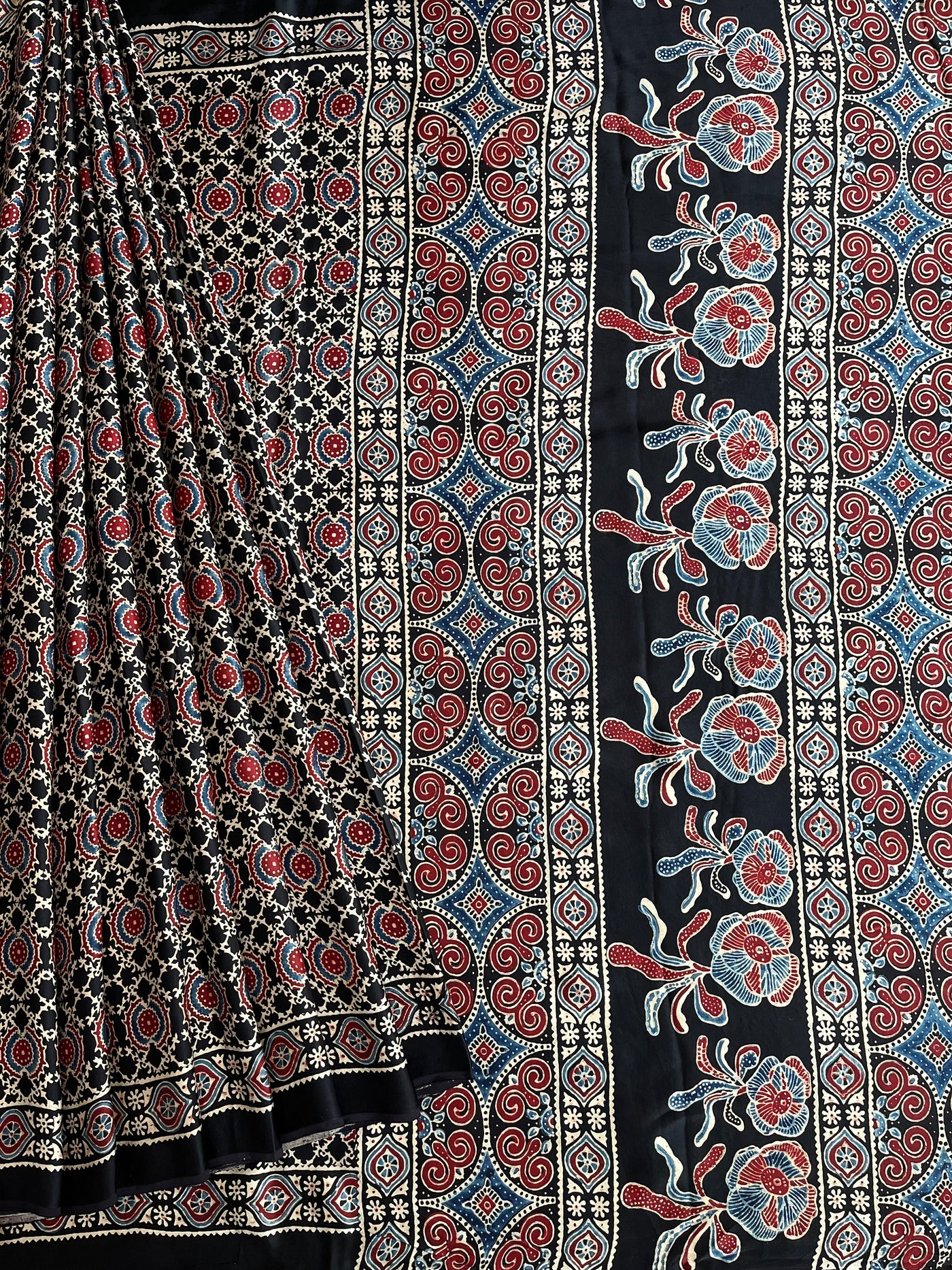 Roshandani: CREAM,HANDBLOCK AJRAKH MODAL SILK SAREE